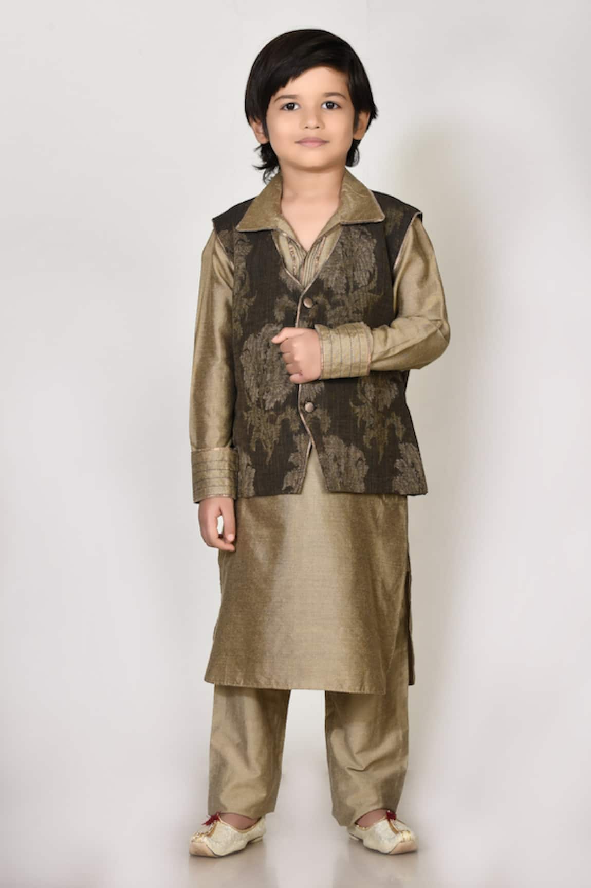 Arihant Rai Sinha Cotton Silk Jacket & Kurta Set