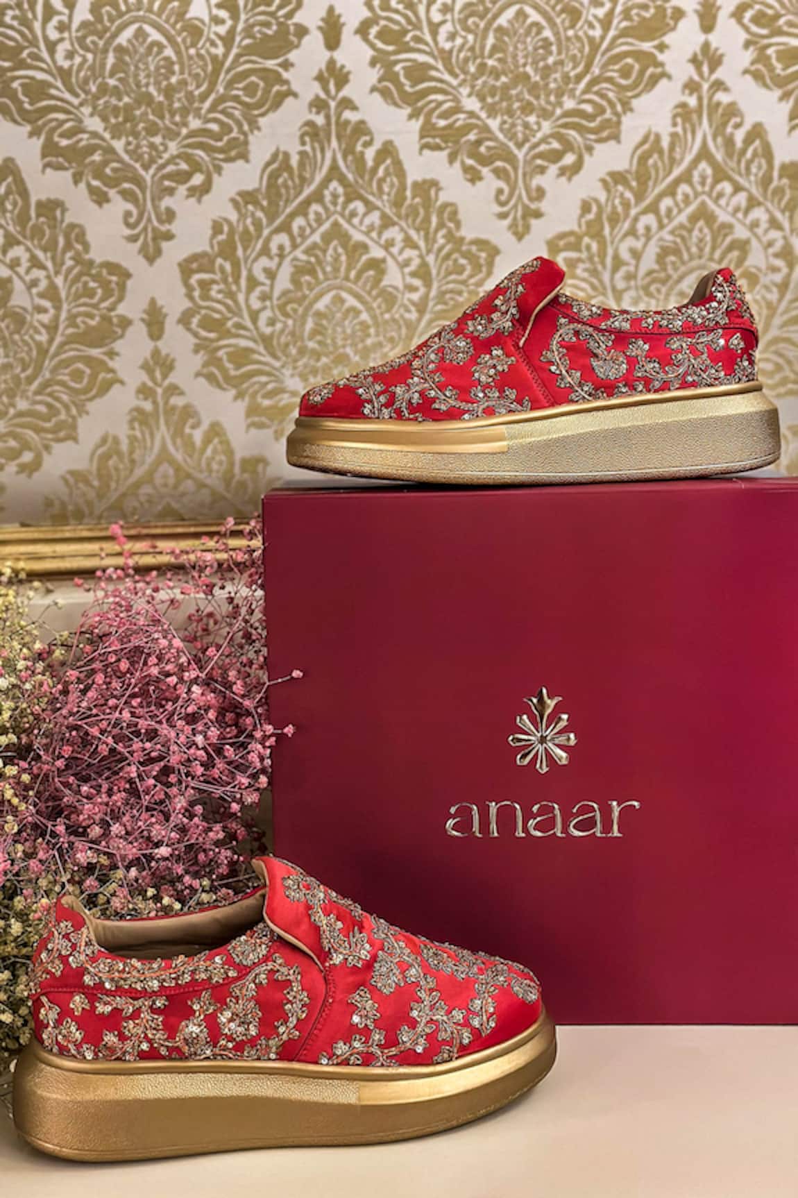 Anaar Heirloom Classic Embroidered Sneakers