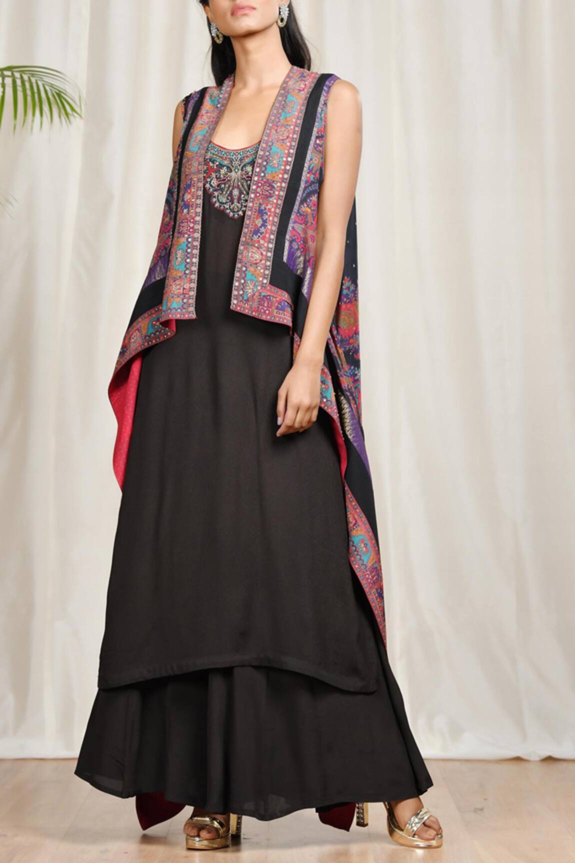 RI.Ritu Kumar Printed Cape Palazzo Set