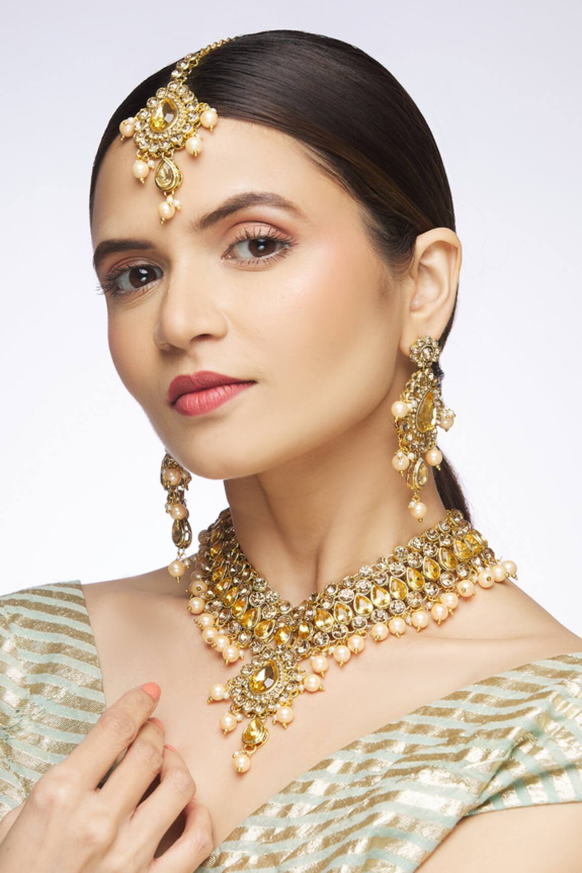 Nayaab by Aleezeh Bead Drop Necklace Set