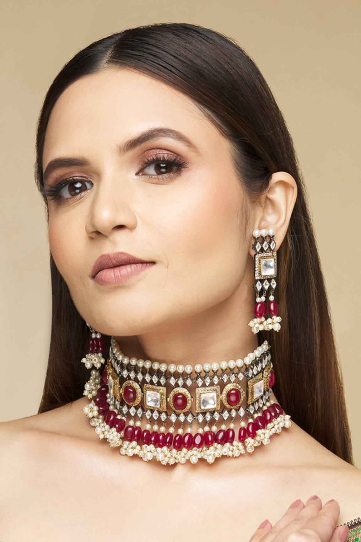 Our Purple Studio Geometric Motif Necklace Set