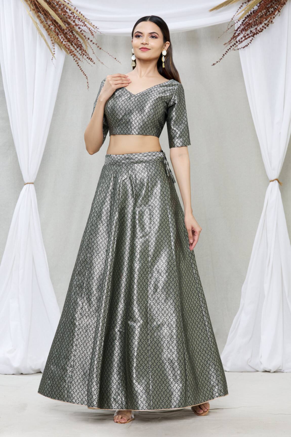 Pinki Sinha Silk Handwoven Lehenga Skirt