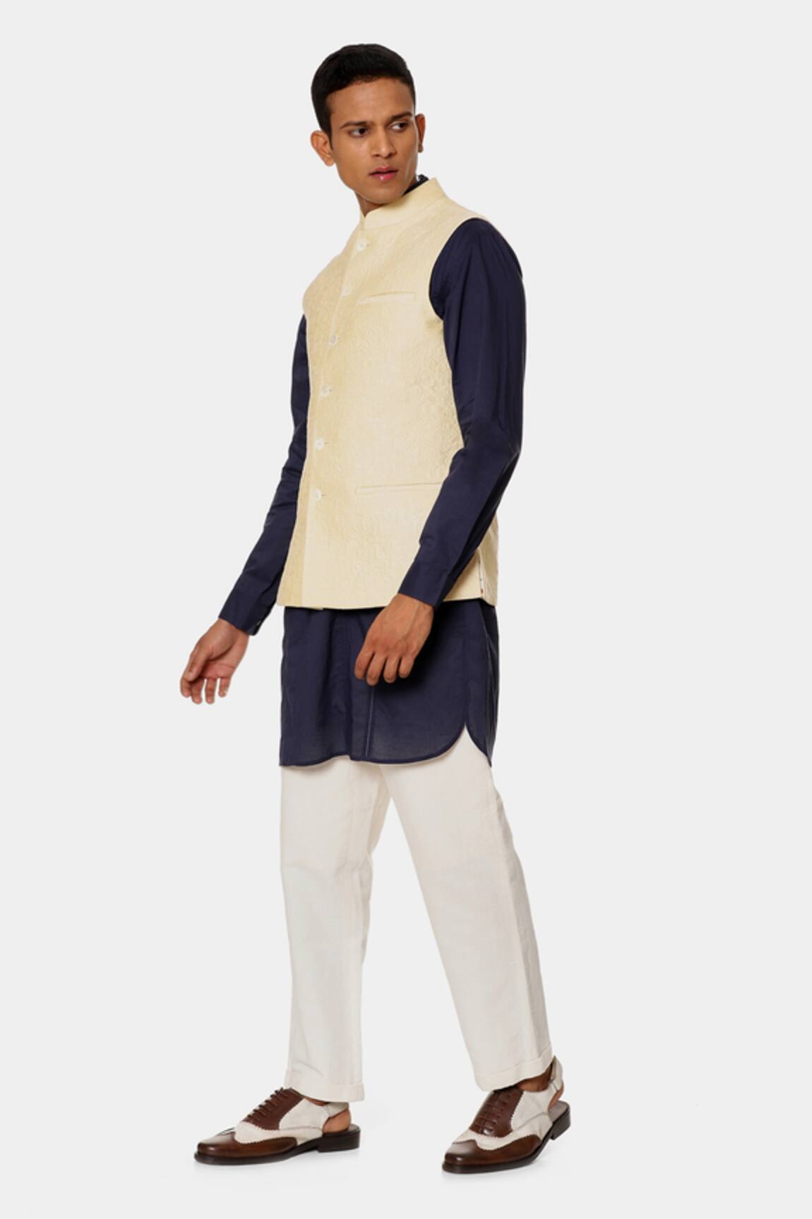 Satya Paul Mandarin Collar Bundi 