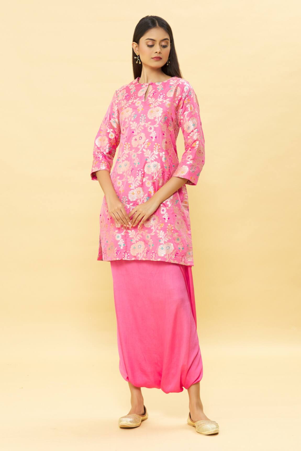 Pinki Sinha Banarasi Silk Kurta & Dhoti Pant Set