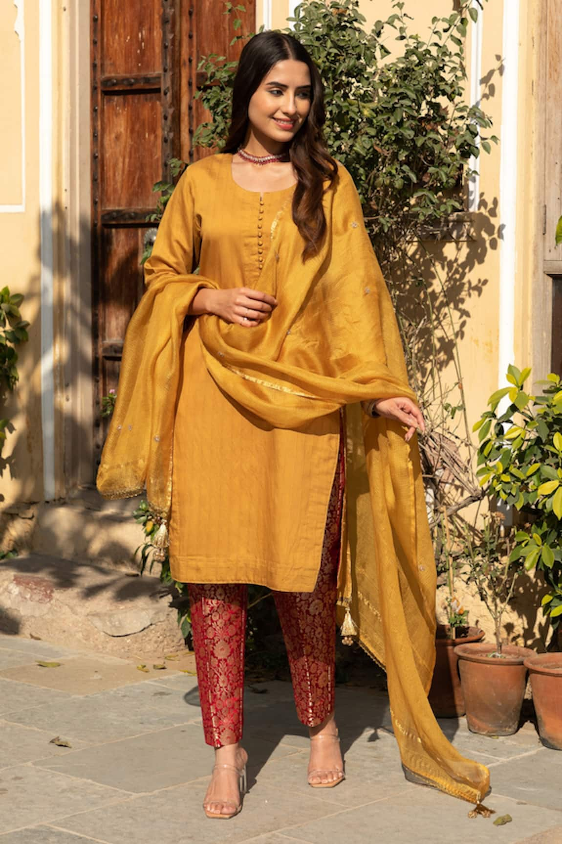 Inara Jaipur Chanderi Kurta Set