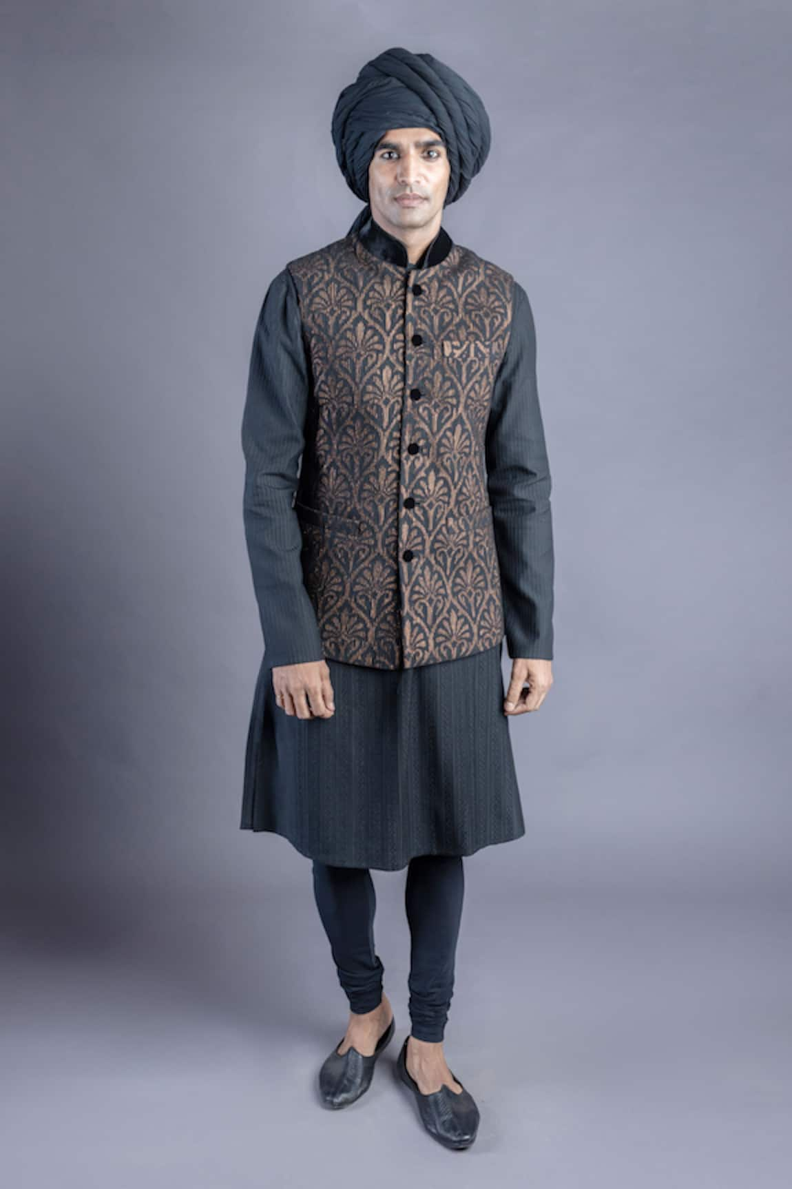 Abhishek Gupta Pintuck Bundi & Kurta Set