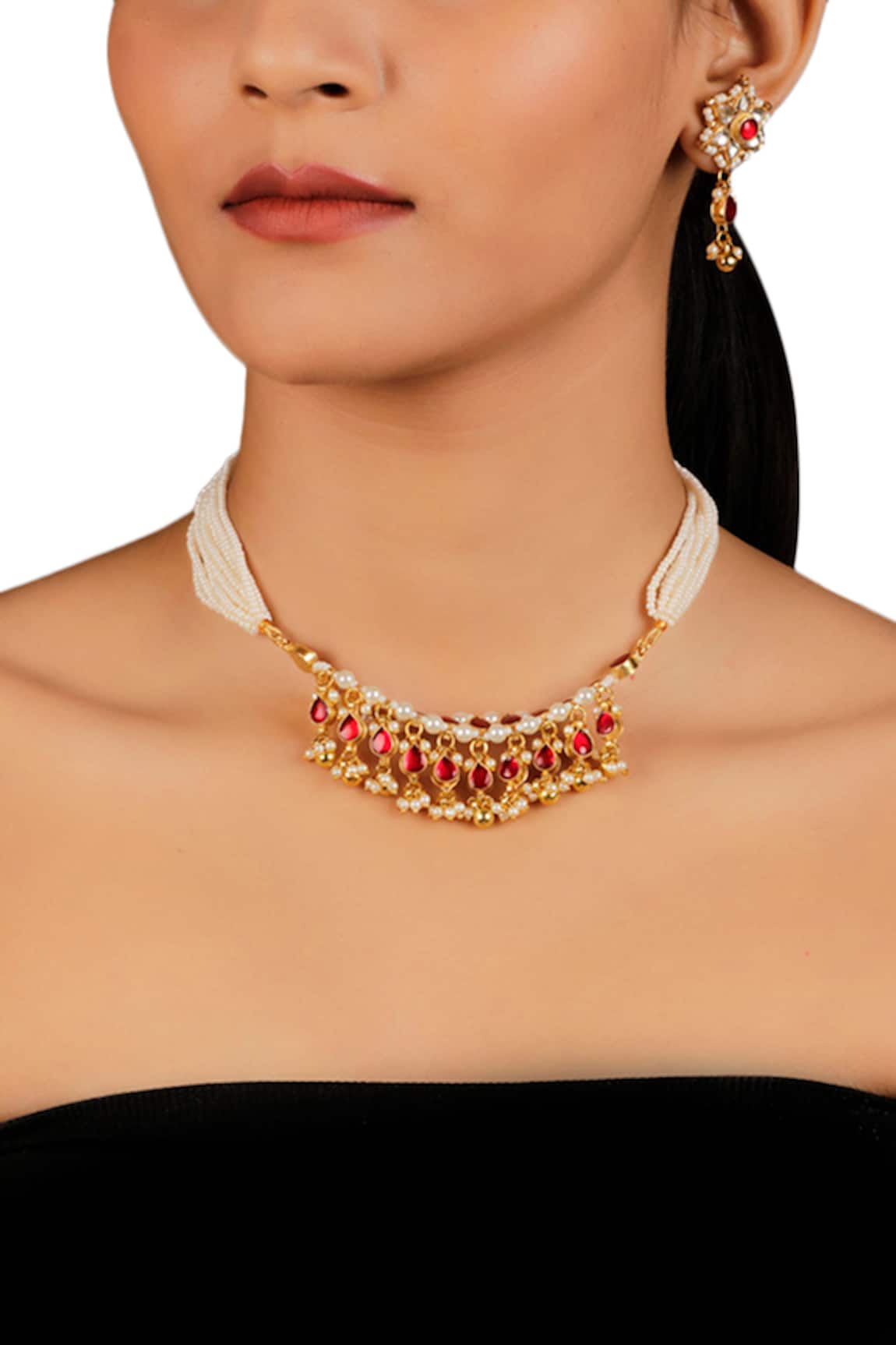 Namasya Kundan Pendant Necklace Set
