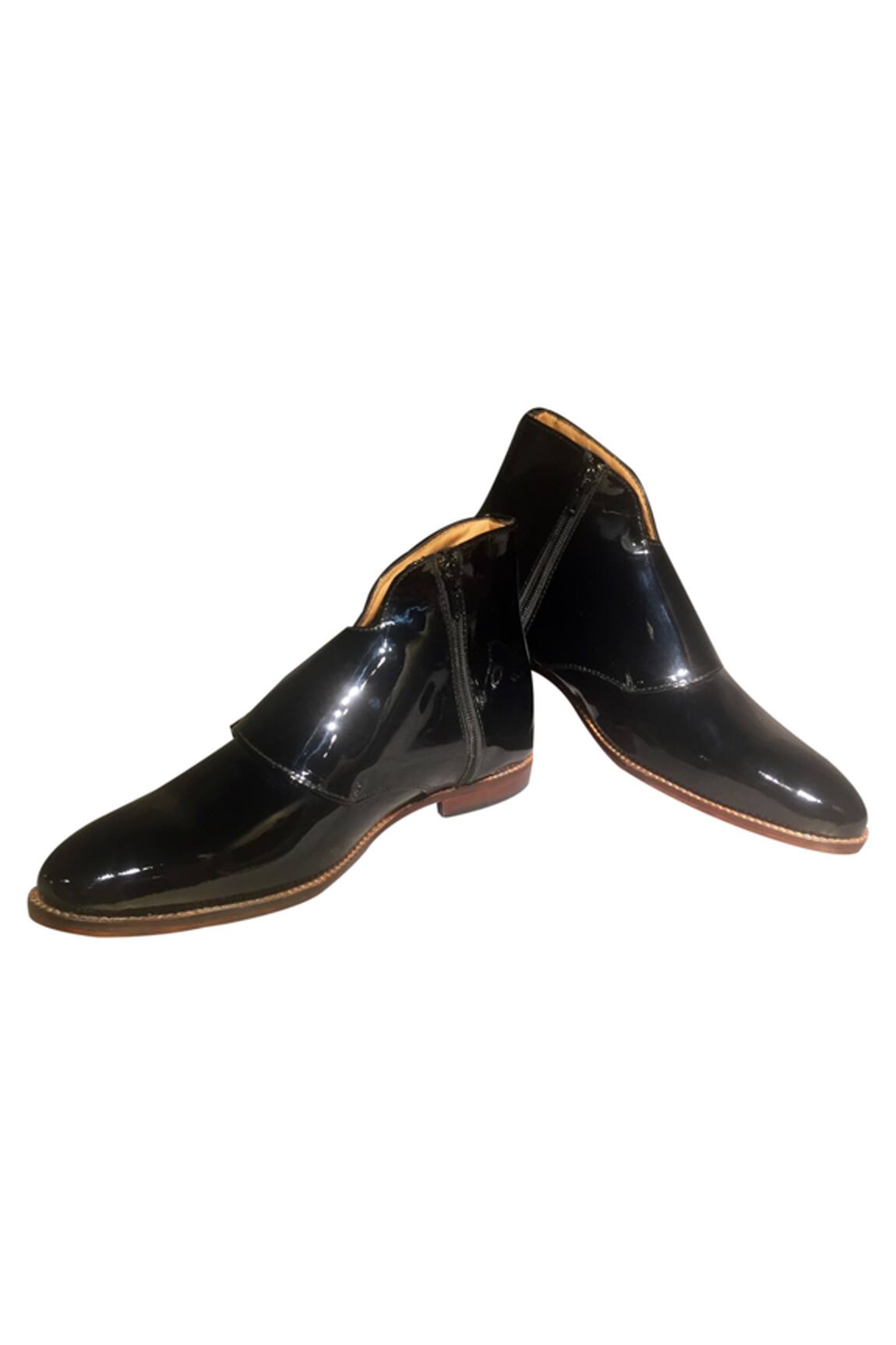 Artimen Side Zippered Ankle Boots