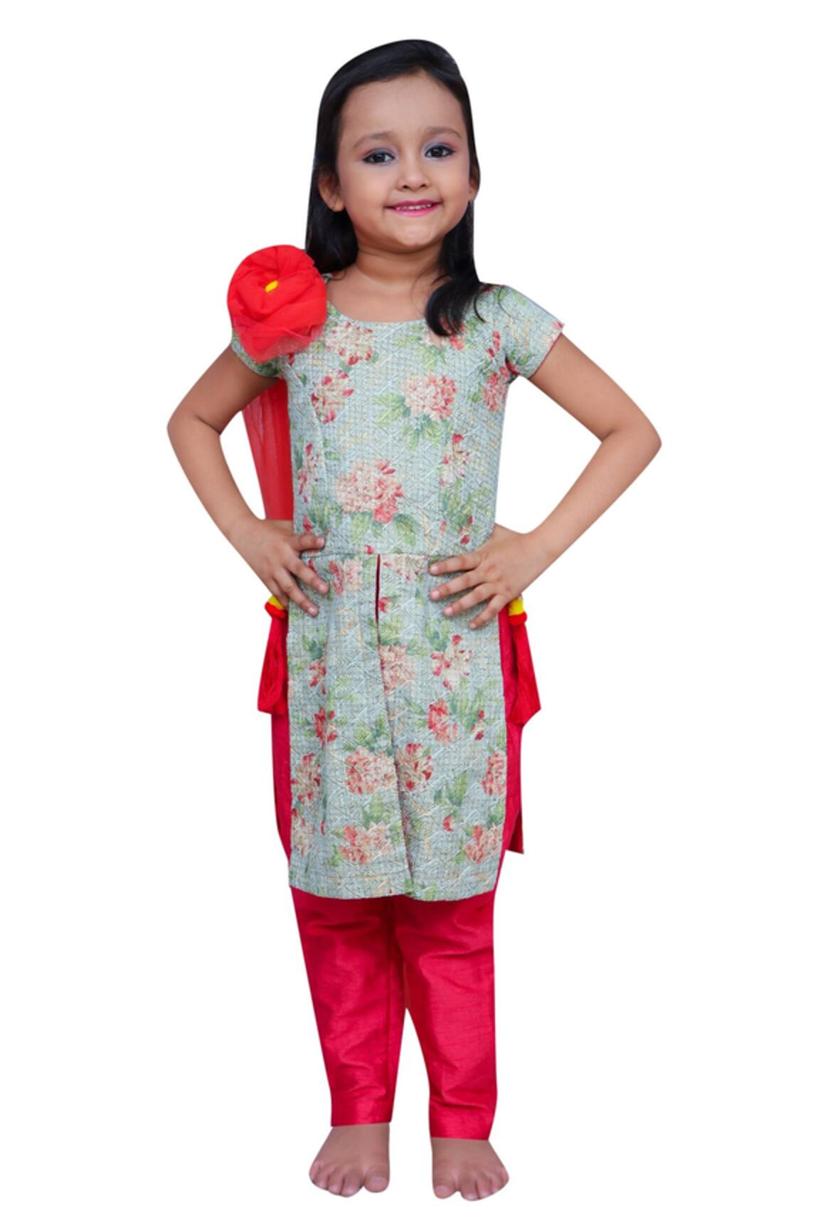 Kirti Agarwal - Pret N Couture Printed kurta with flower attached dupatta and pants