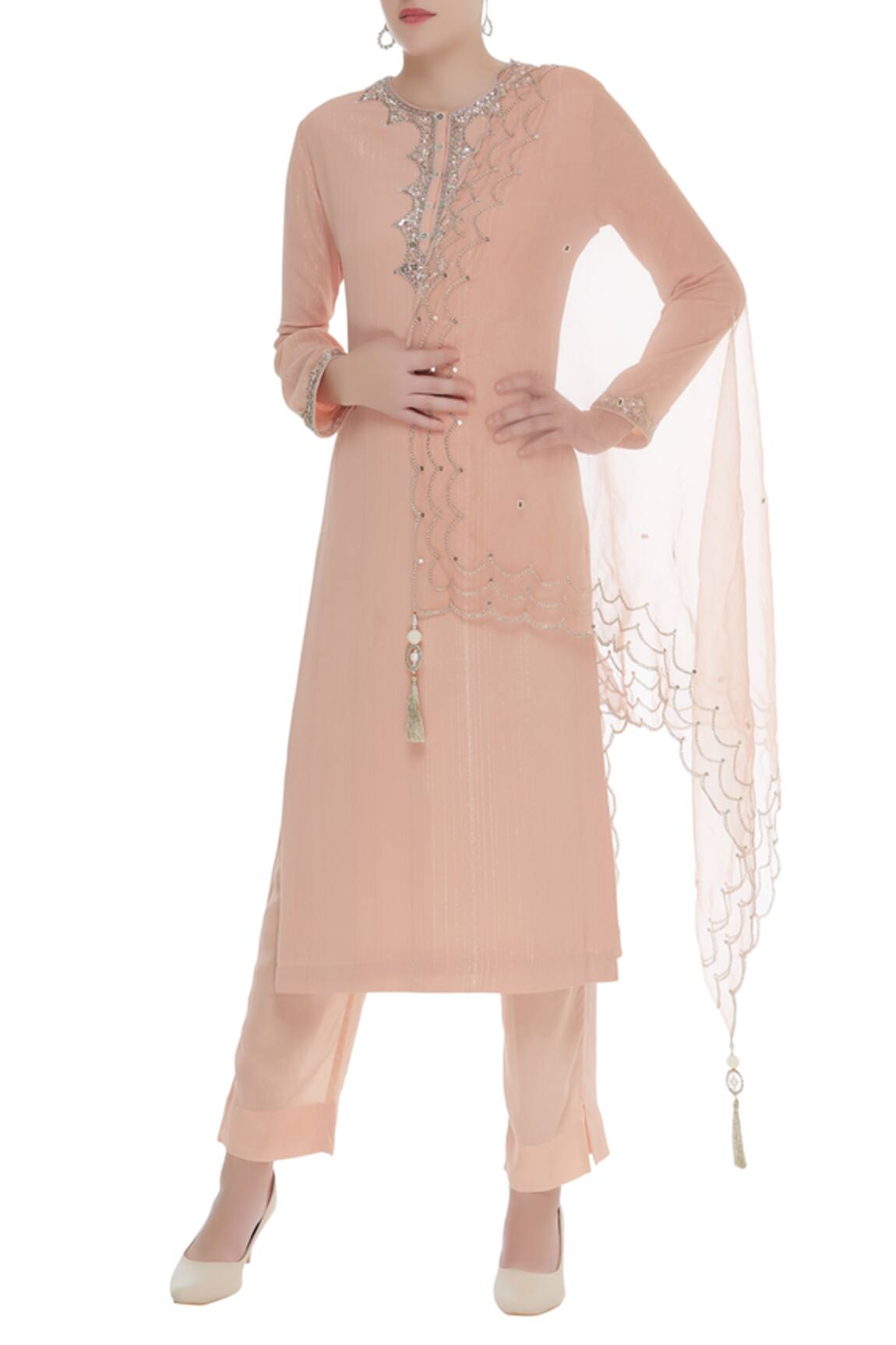 Priyanka Singh Embroidered straight fit kurta set