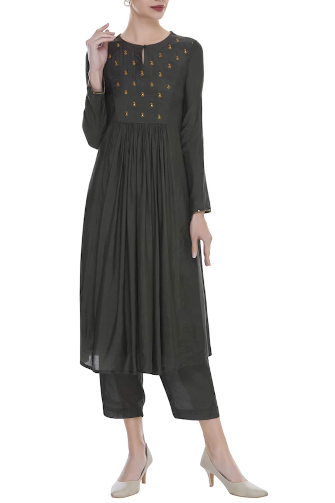 Sagaa by Vanita Dabka Embroidered Kurta Set