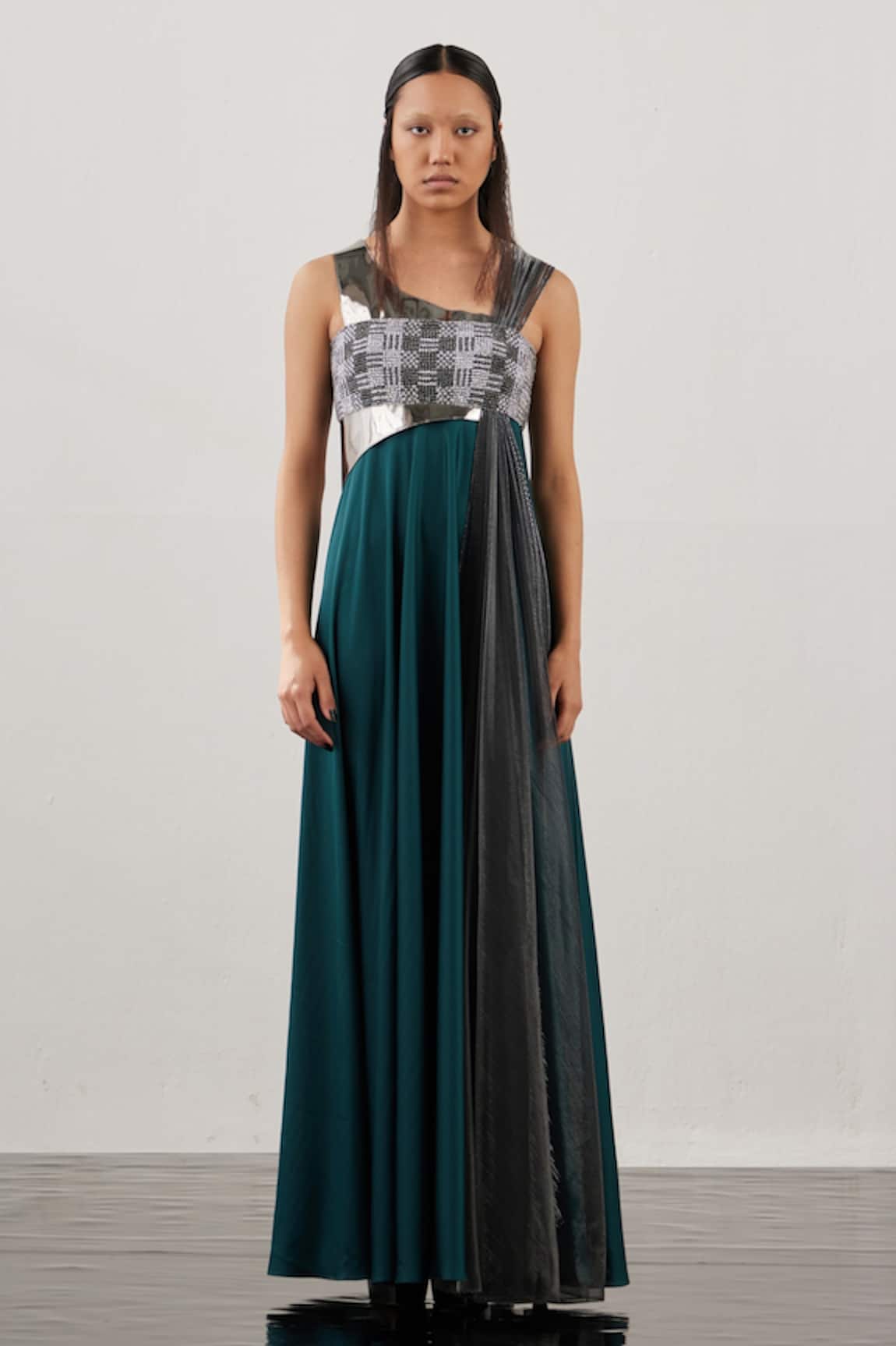 Akhl Gathered Strap Gown 