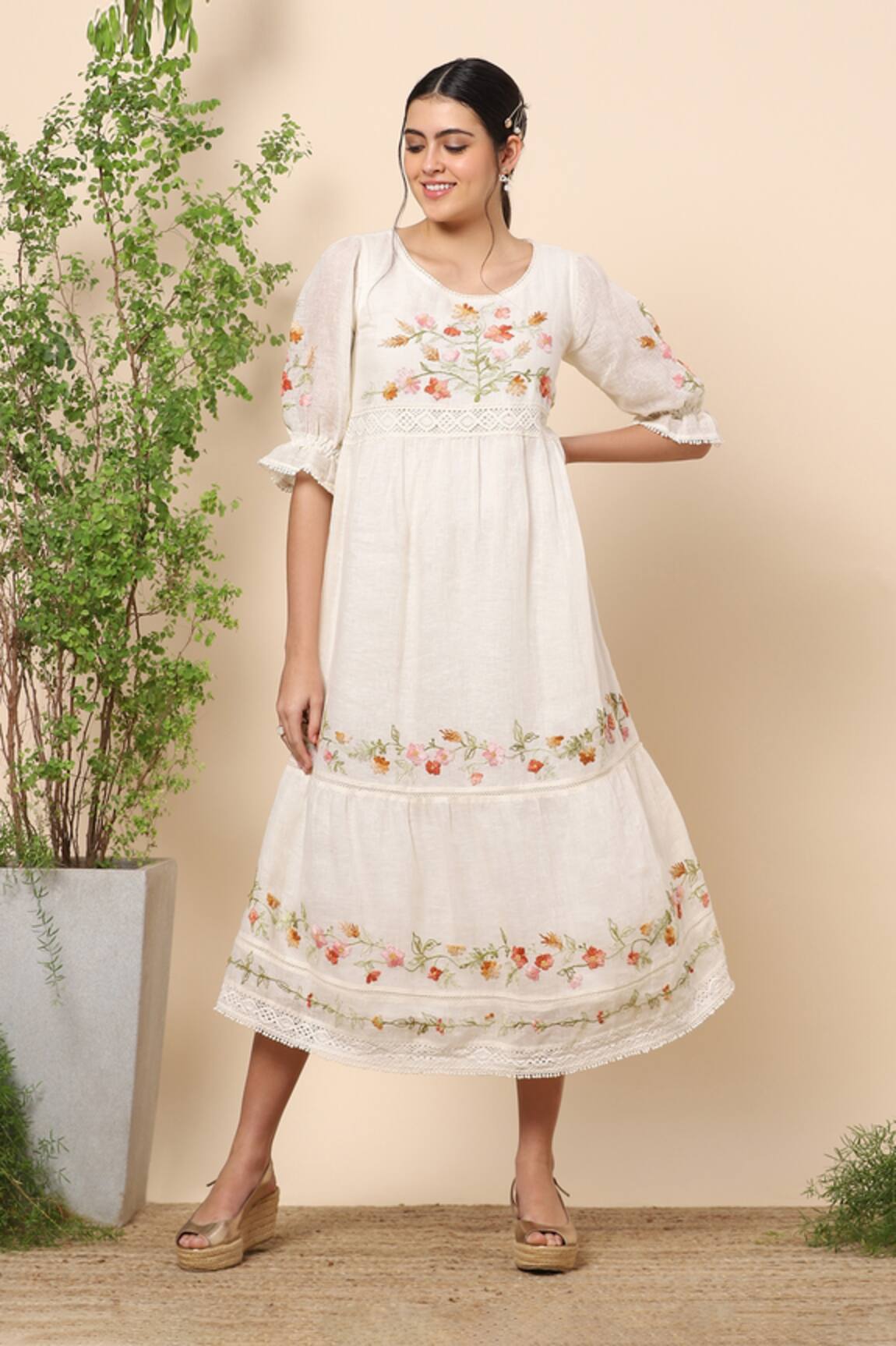 Kaveri Linen Midi Dress