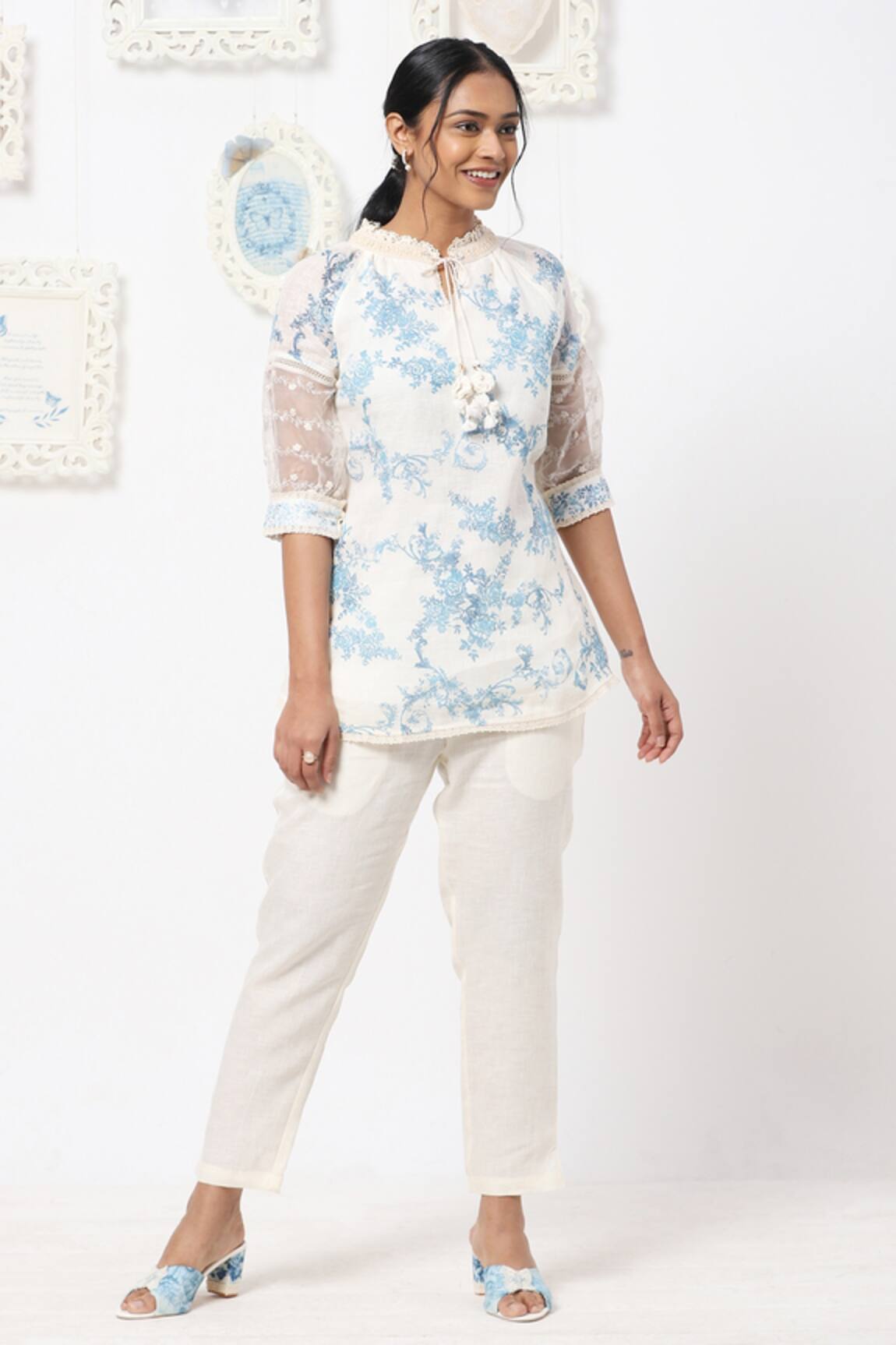 Kaveri Floral Print Linen Pant Set