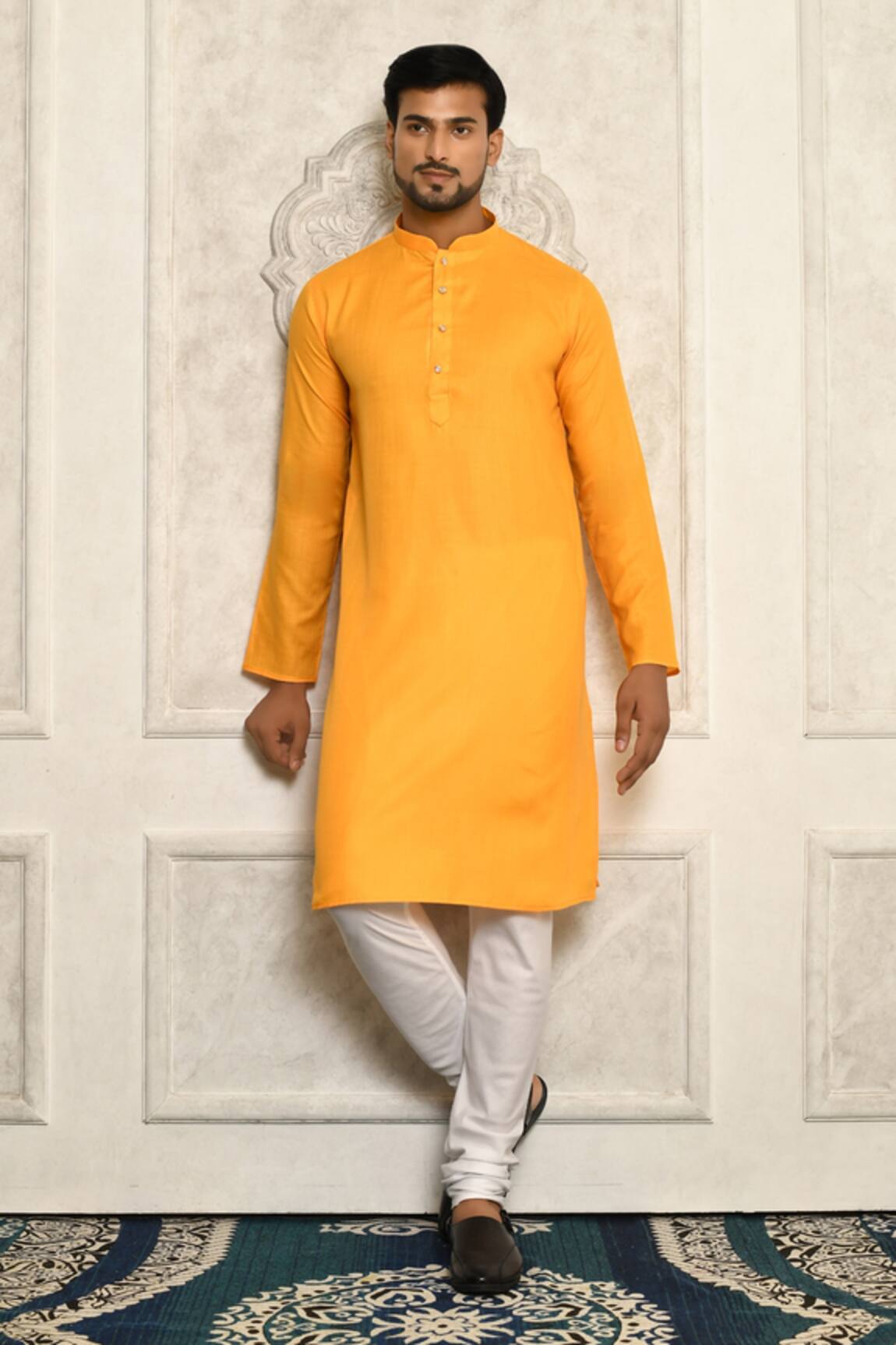 Aryavir Malhotra Band Collar Kurta Set
