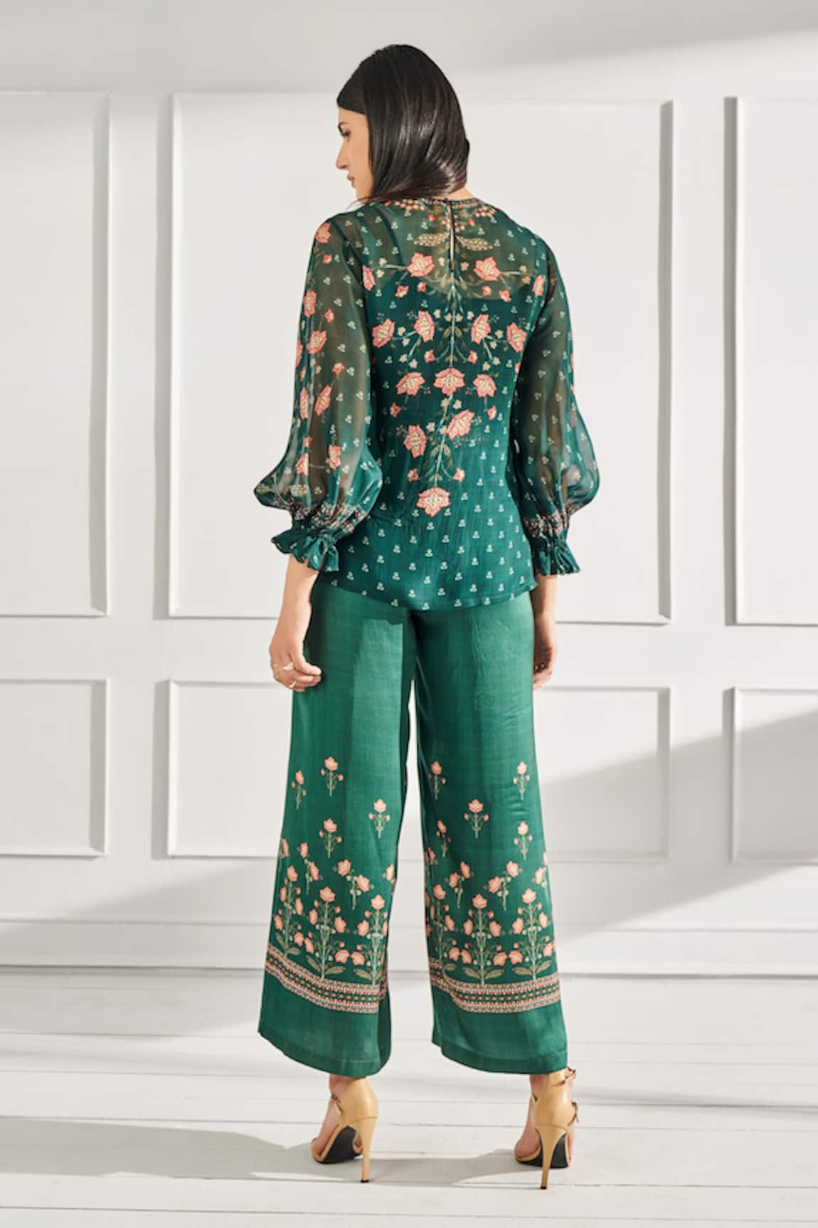 Anita Dongre - An exquisite jacket set, covered in patchwork of wild  tropical plants and resident bird. This three-piece ensemble, with a crop  top and palazzo pants, is your fail-safe choice special