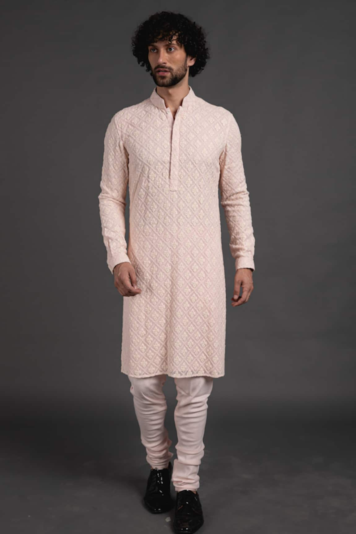 Arjan Dugal Chikankari Embroidered Kurta Set