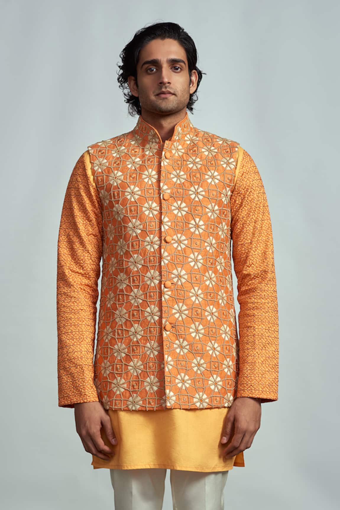 Arjun Kilachand Embroidered Silk Bundi & Kurta Set