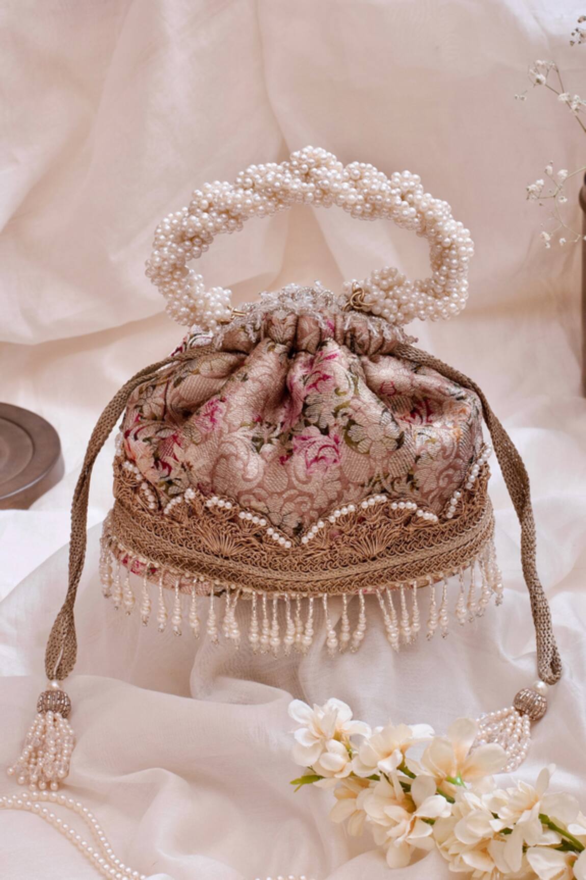 Amyra Elora Floral Woven Potli