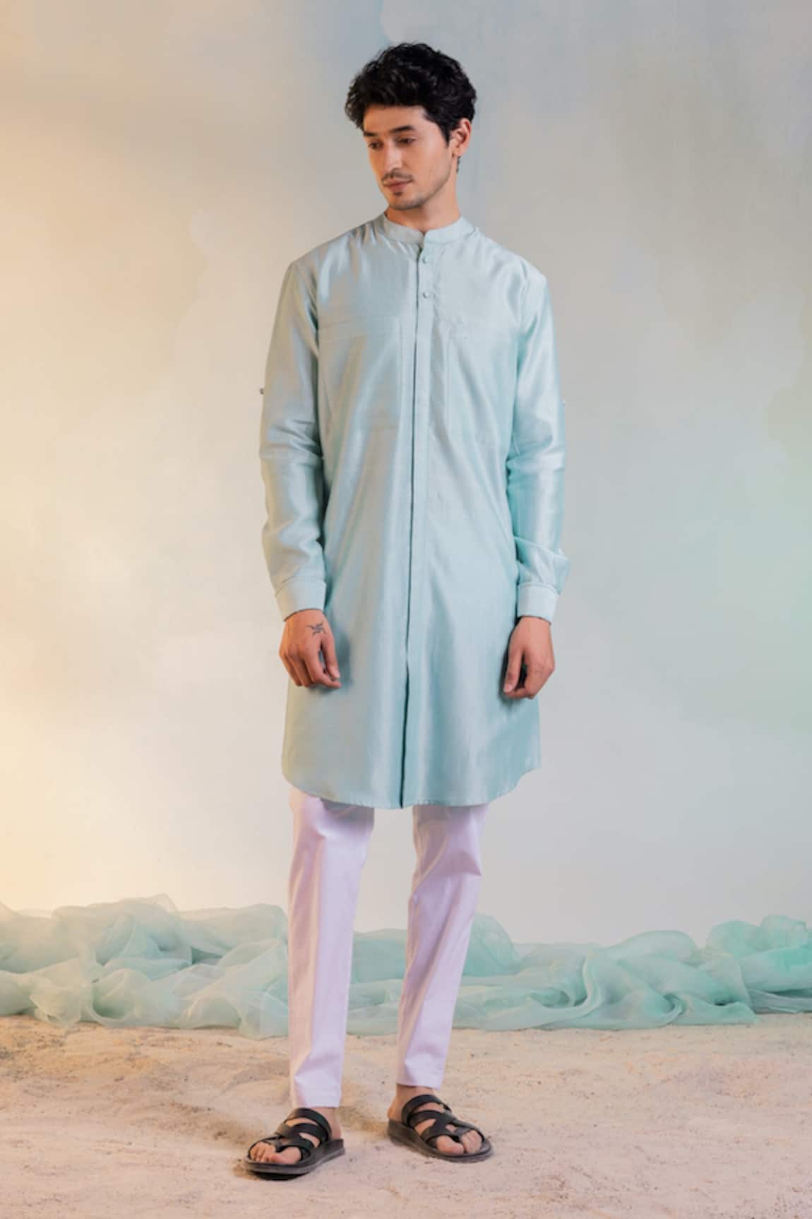 Charkhee Chanderi Mandarin Collar Kurta 