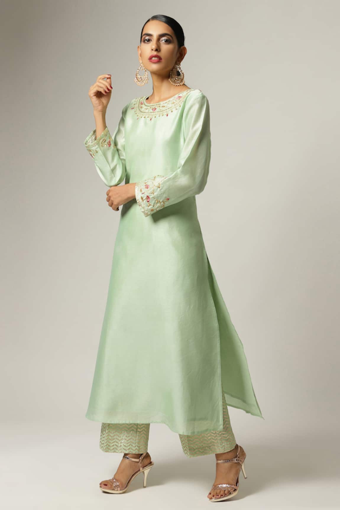 Anantaa By Roohi Embroidered Silk Chanderi Kurta 