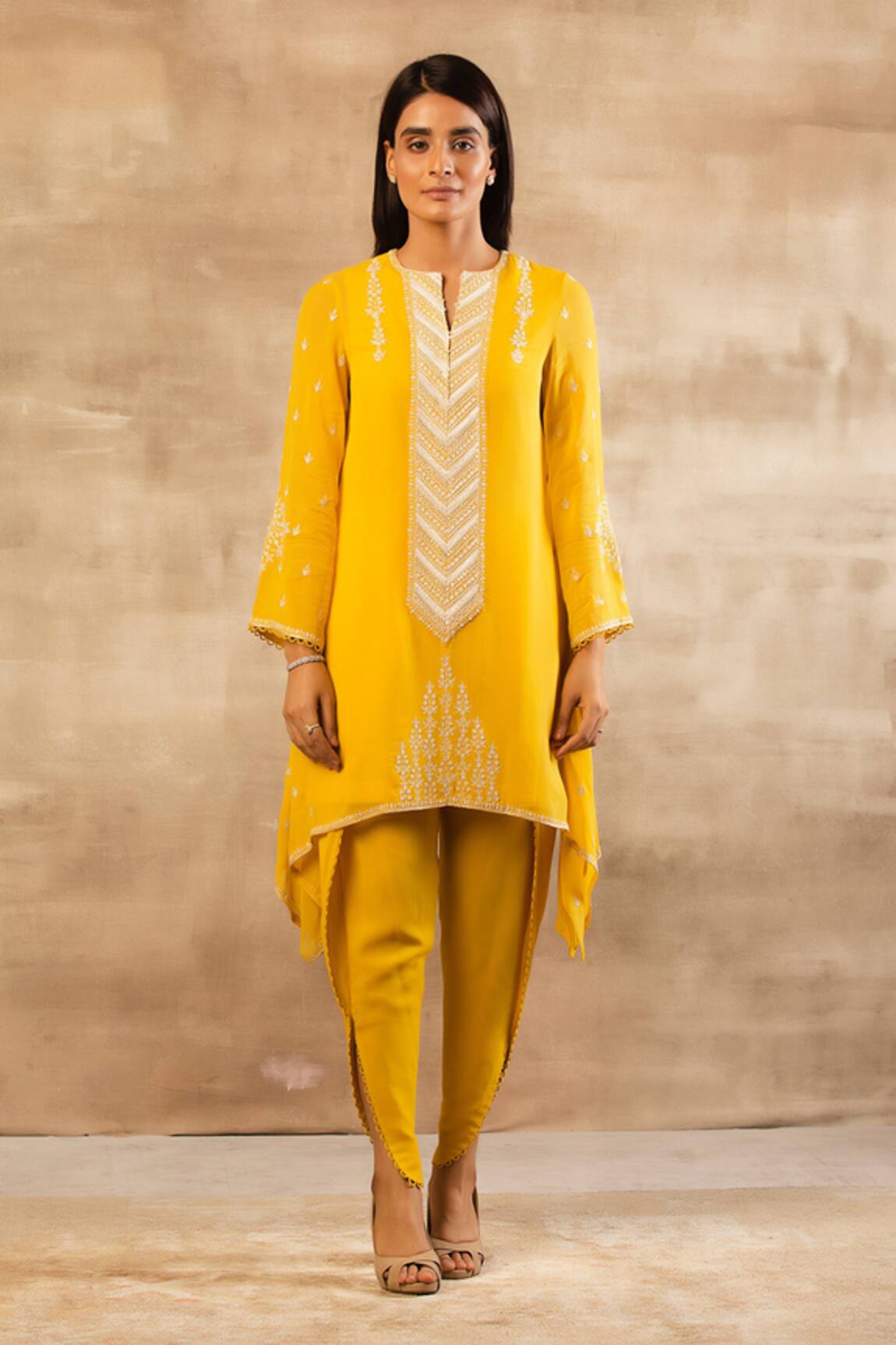 Sana Barreja Embroidered Kurta & Dhoti Pant Set