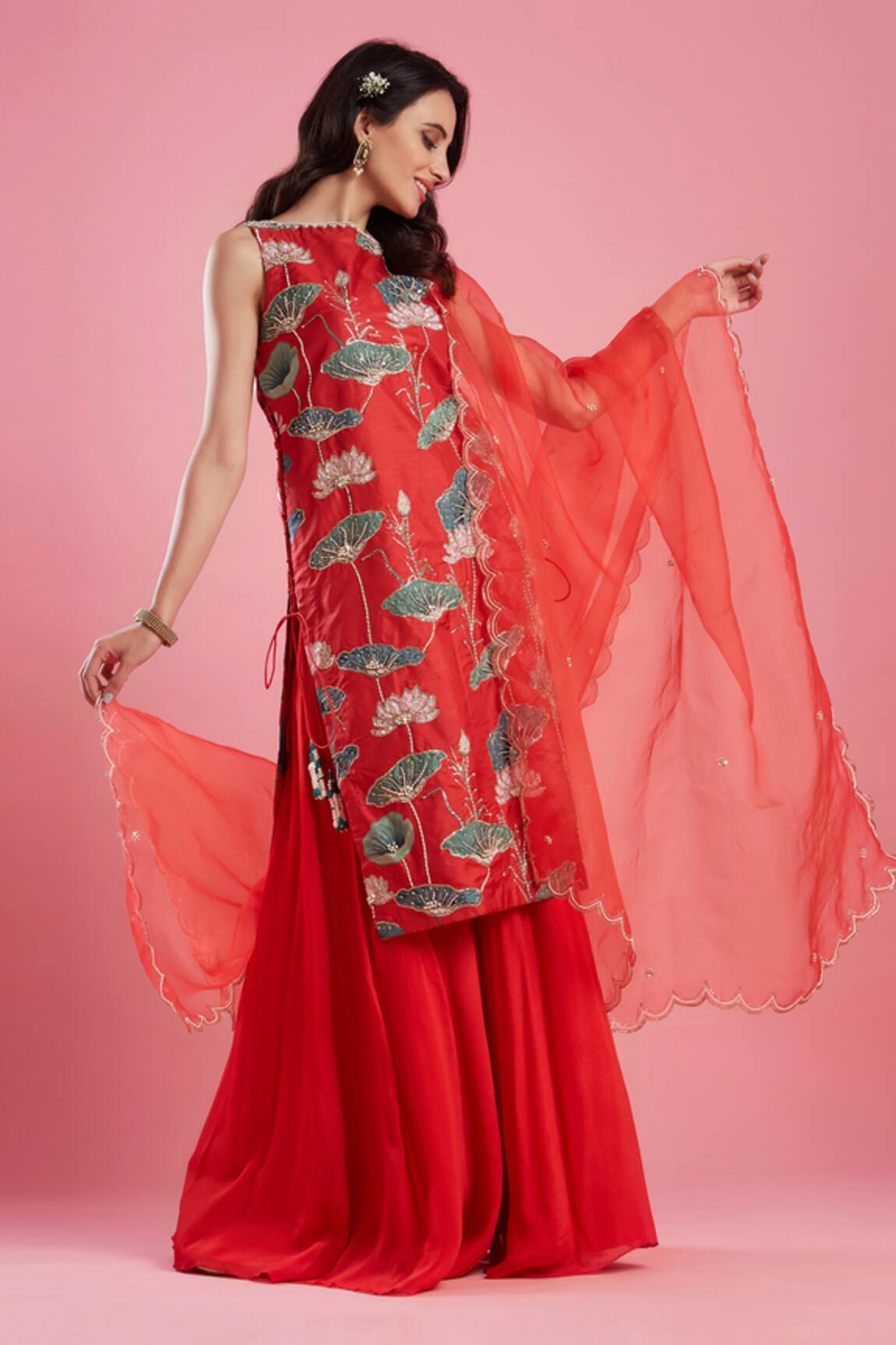 Aayushi Maniar Printed Kurta Set
