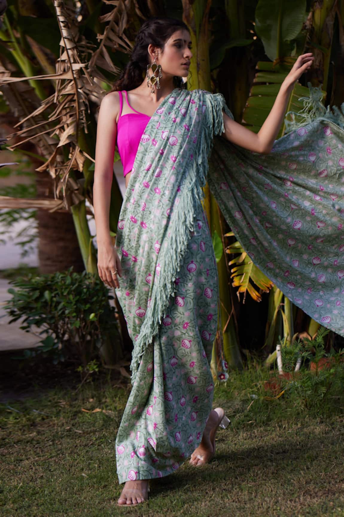Aapro Istanbul Pre-Draped Saree With Blouse
