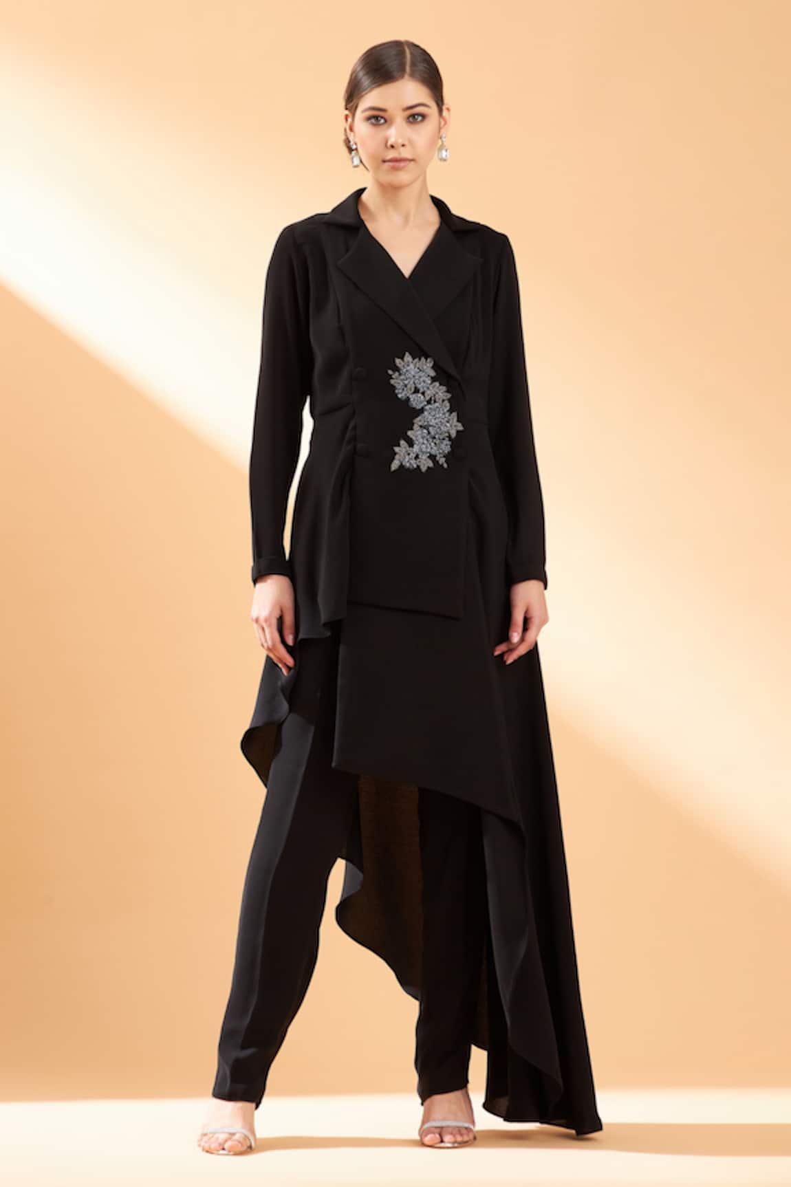 Aakaar Embroidered Blazer Style Tunic & Pant Set 
