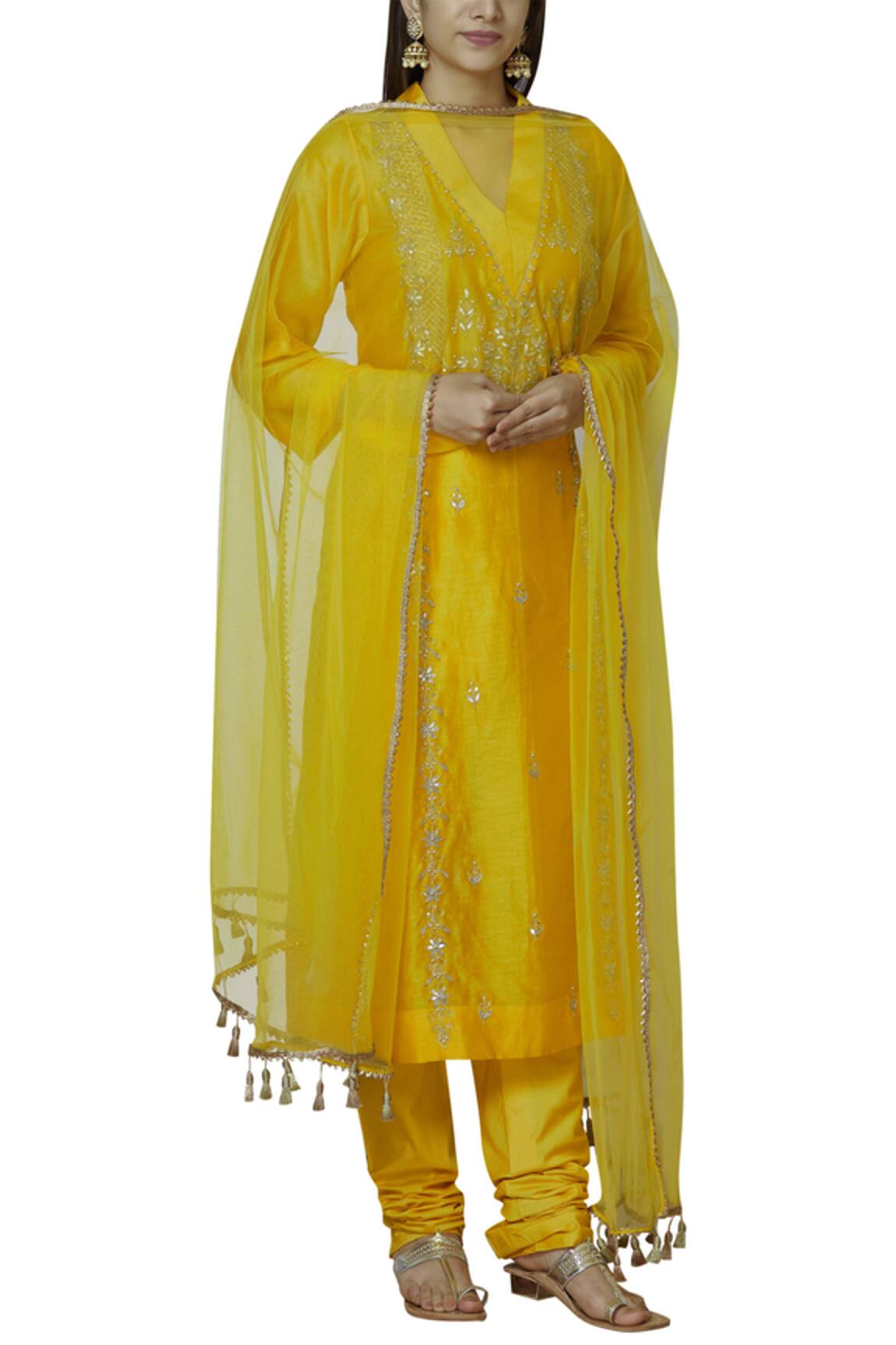 Aalyxir Chanderi Kurta Set