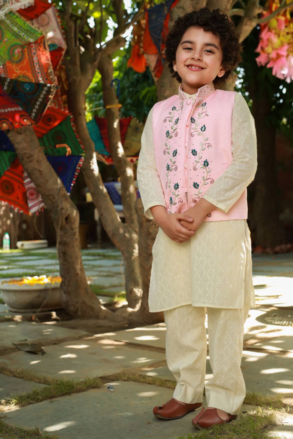 Littleens Embroidered Bundi & Kurta Set 