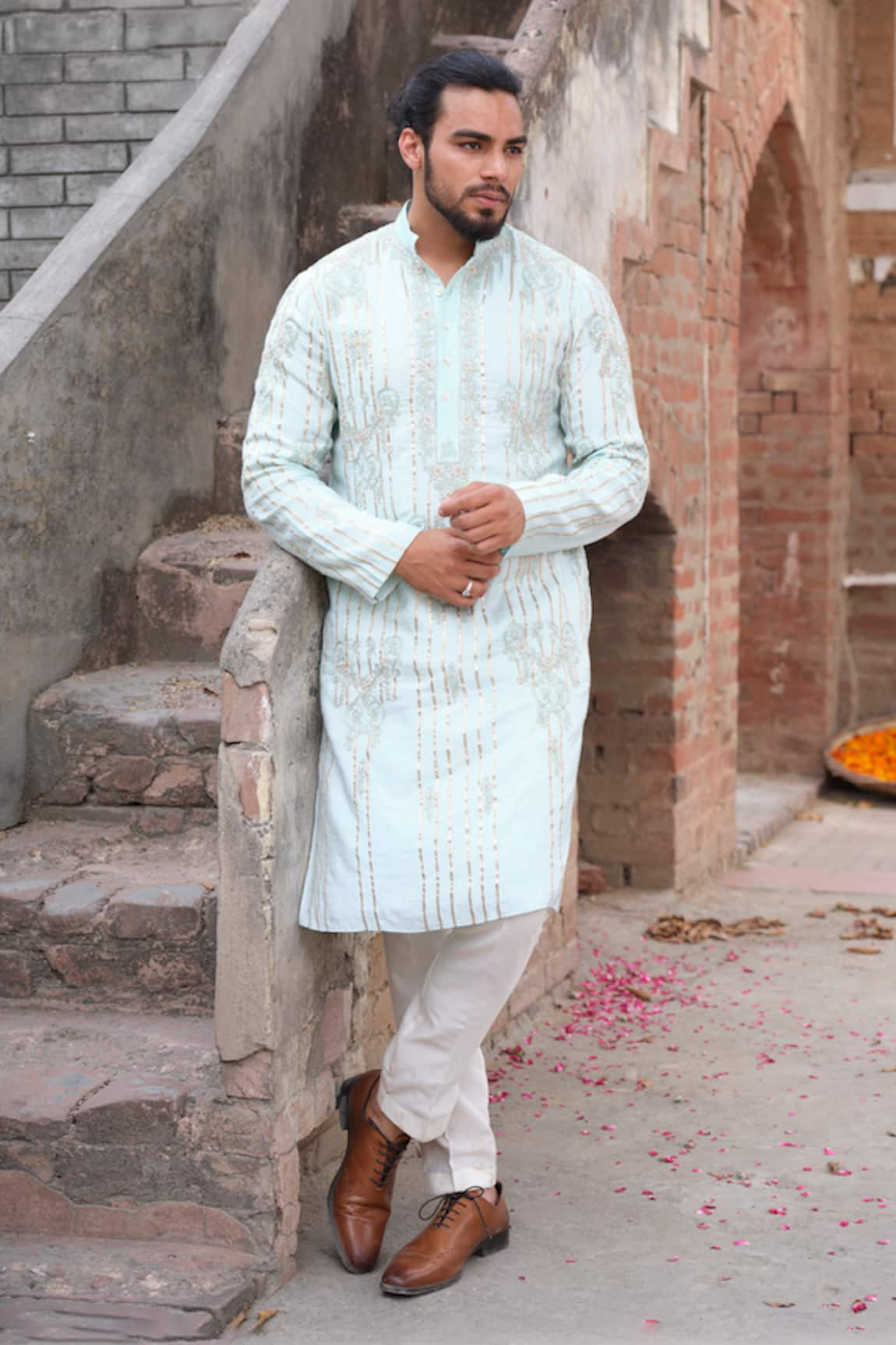 Nitesh Singh Chauhan Rajasthani Embroidered Kurta Set