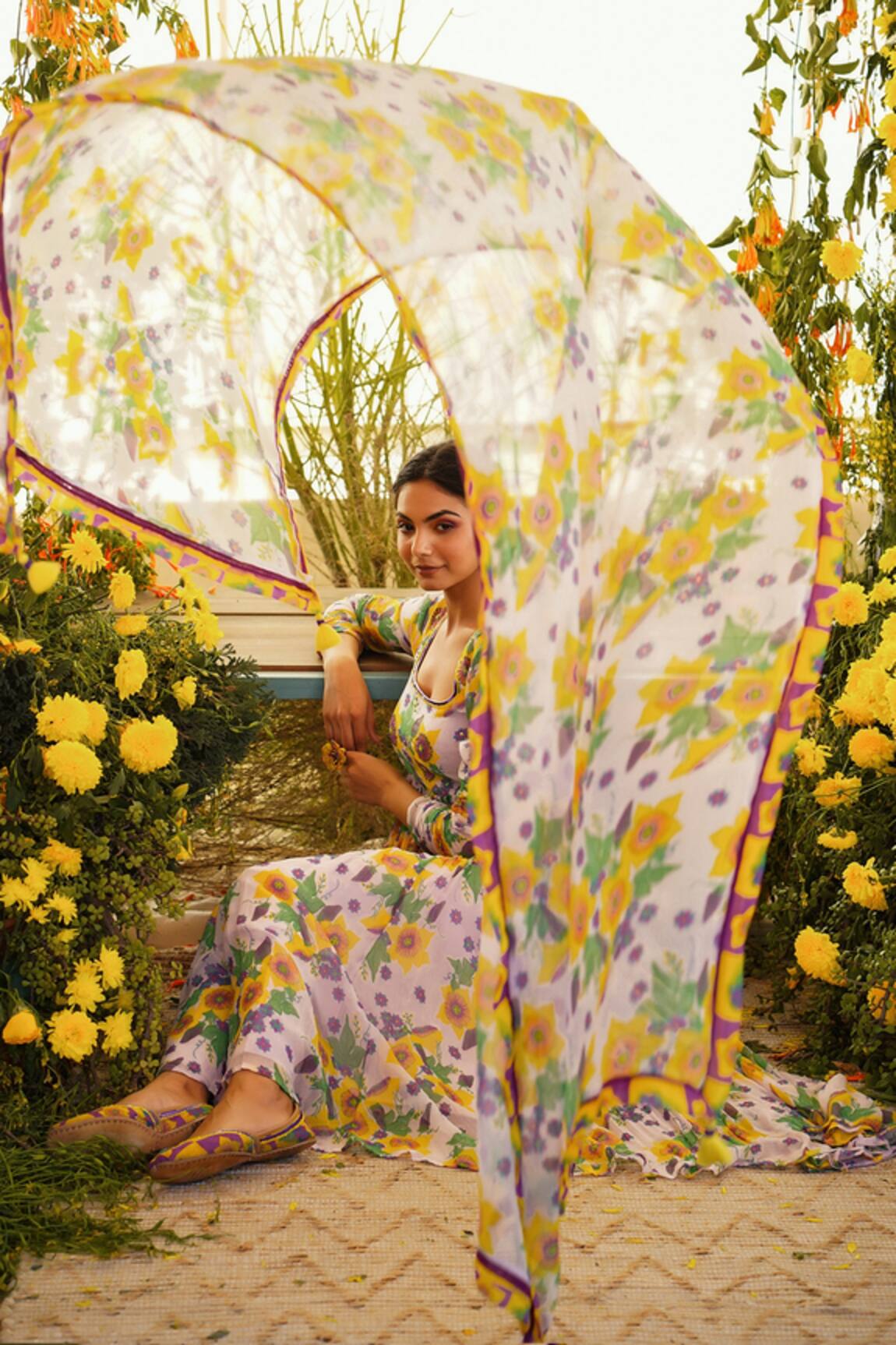 Baise Gaba Aagaaz Floral Print Dupatta