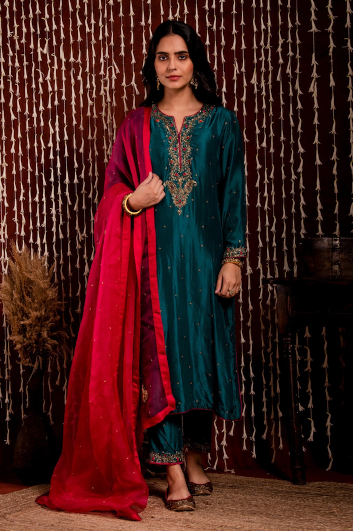 Chandbari Silk Embroidered Kurta Set