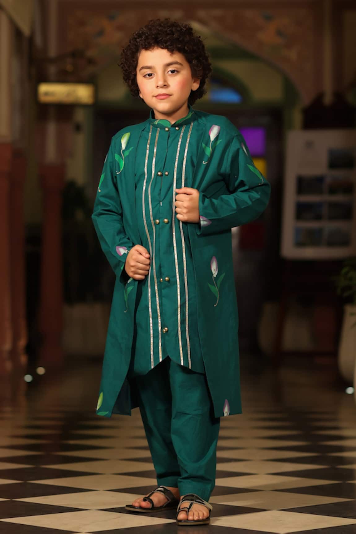 Cute Couture Gota Embellished Kurta & Pant Set 