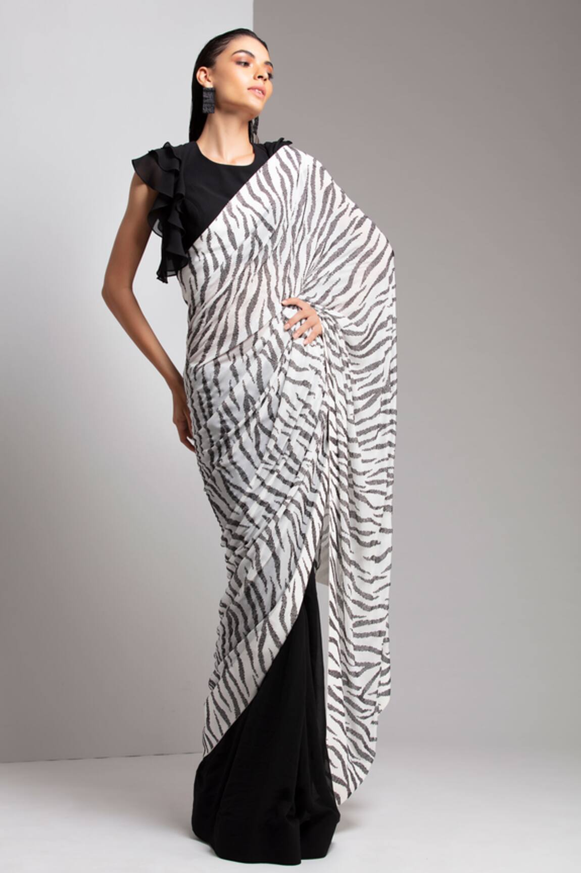Chhaya Mehrotra Embellished Saree with Blouse 