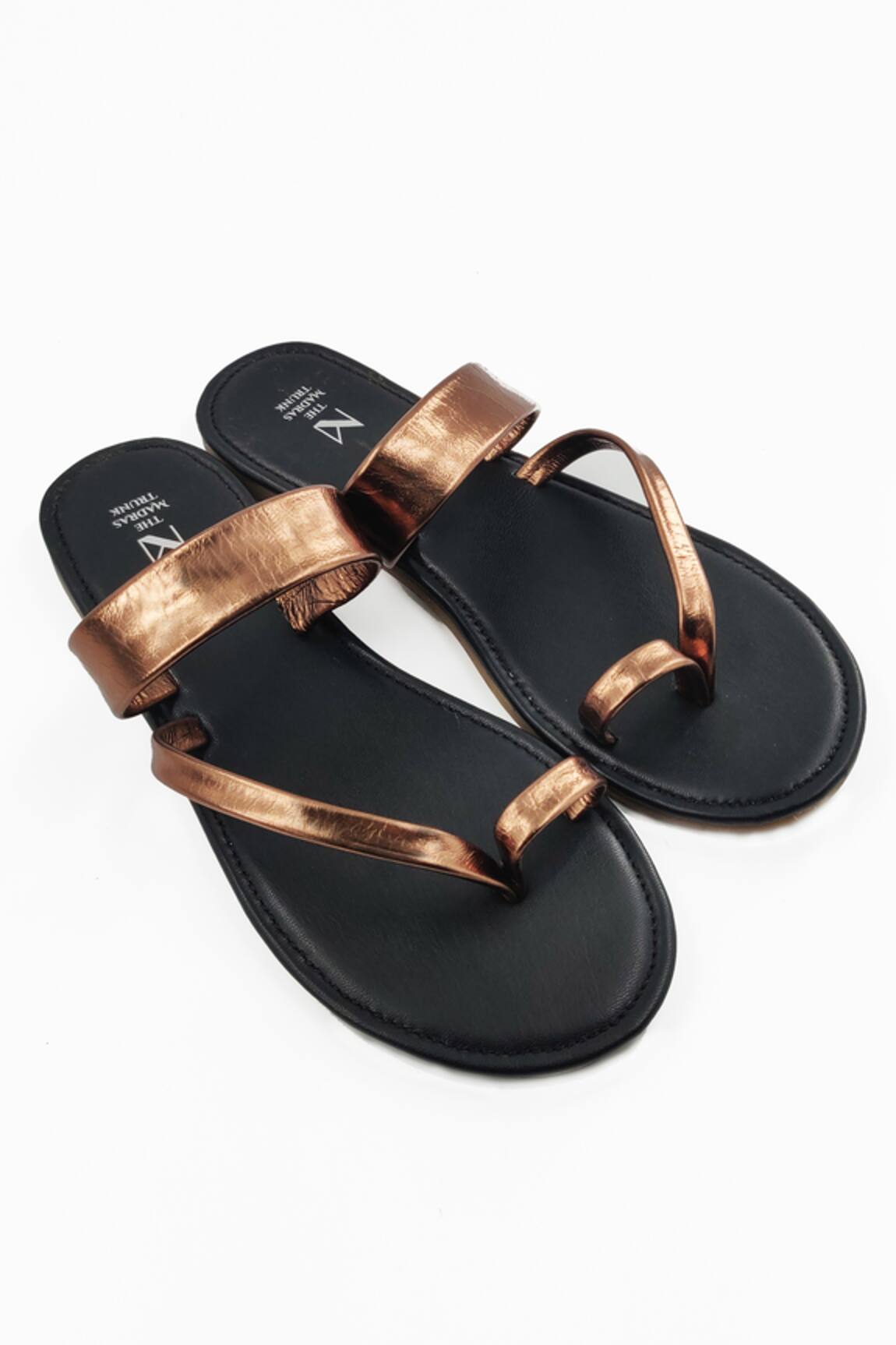 The Madras Trunk Comet Flat Sandals