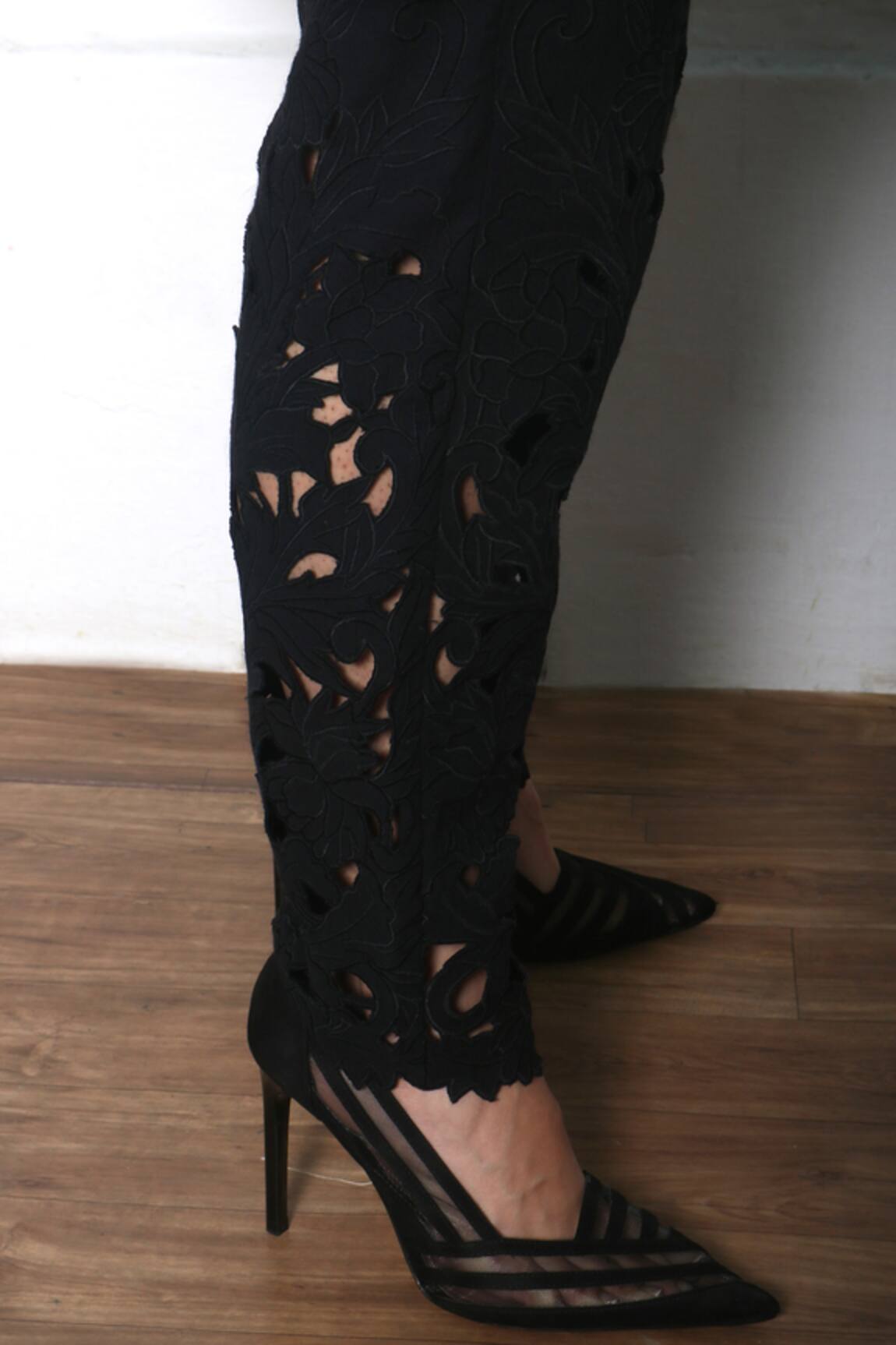 Buy online Cutwork Embroidered Pants at best price in india   Geneslecoanethemant  Genes online store 2020