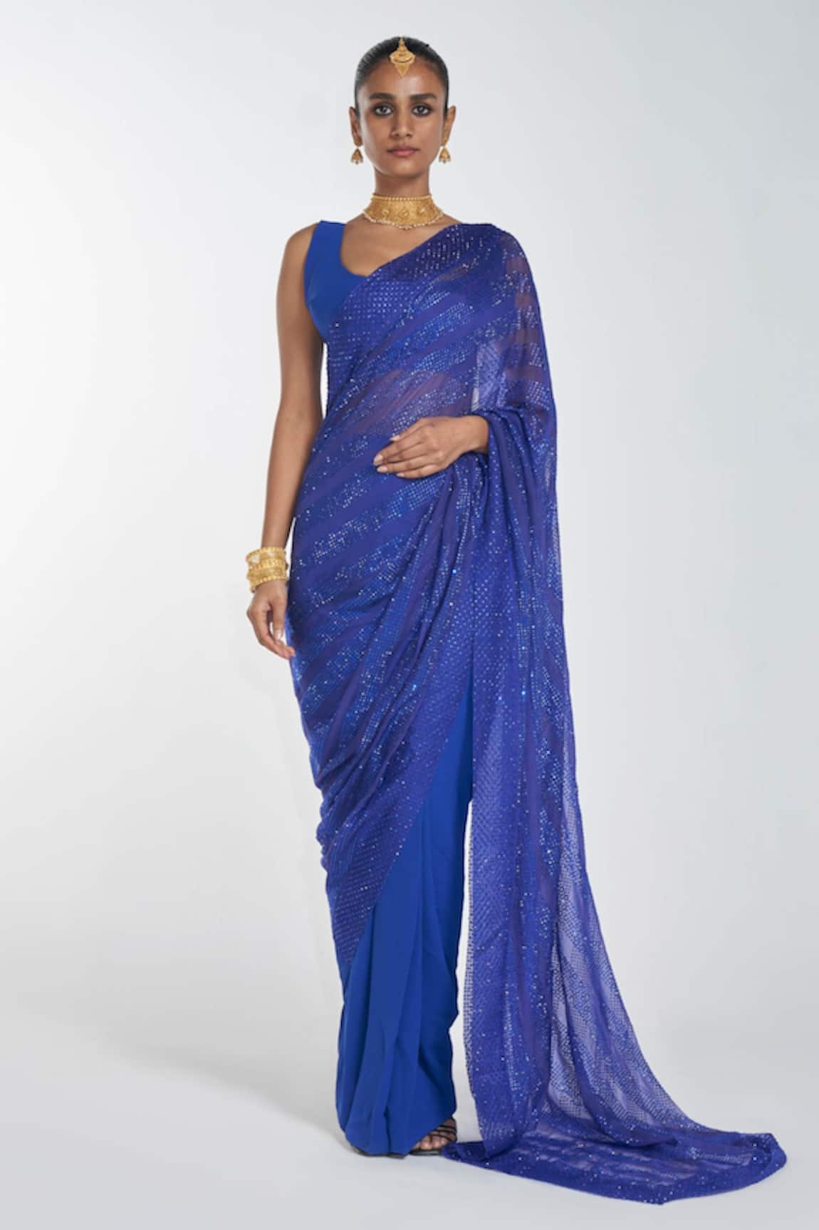 Itrh Crystal Pre-Draped Saree With Blouse