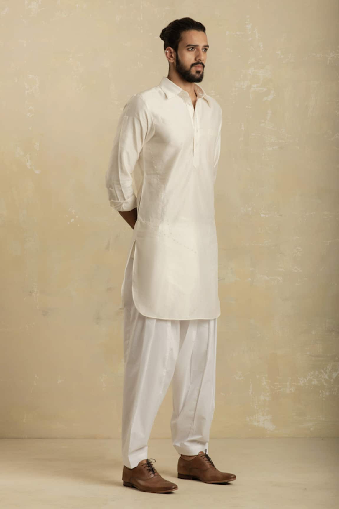Charkhee Chanderi Pathani Set