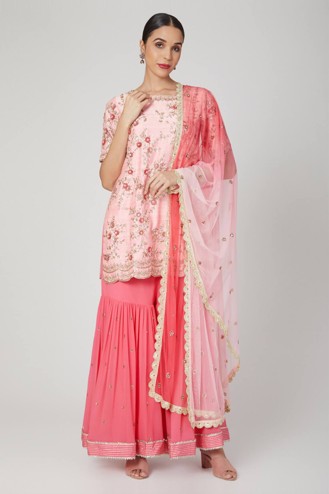 Priyanka Jain Embroidered Kurta Set 