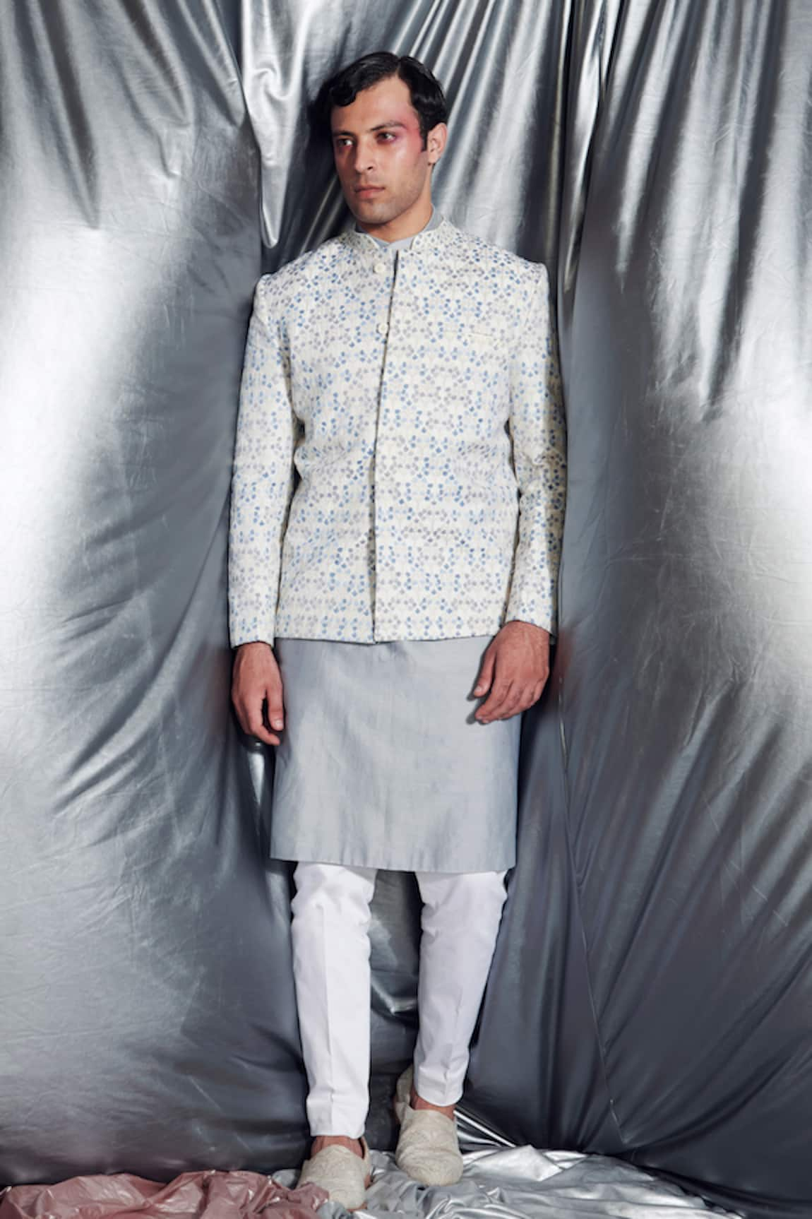 Dev R Nil Embroidered Bandhgala & Kurta Set