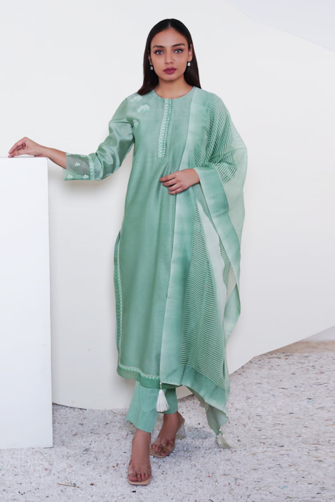 Sravanti Chanderi Kurta Set