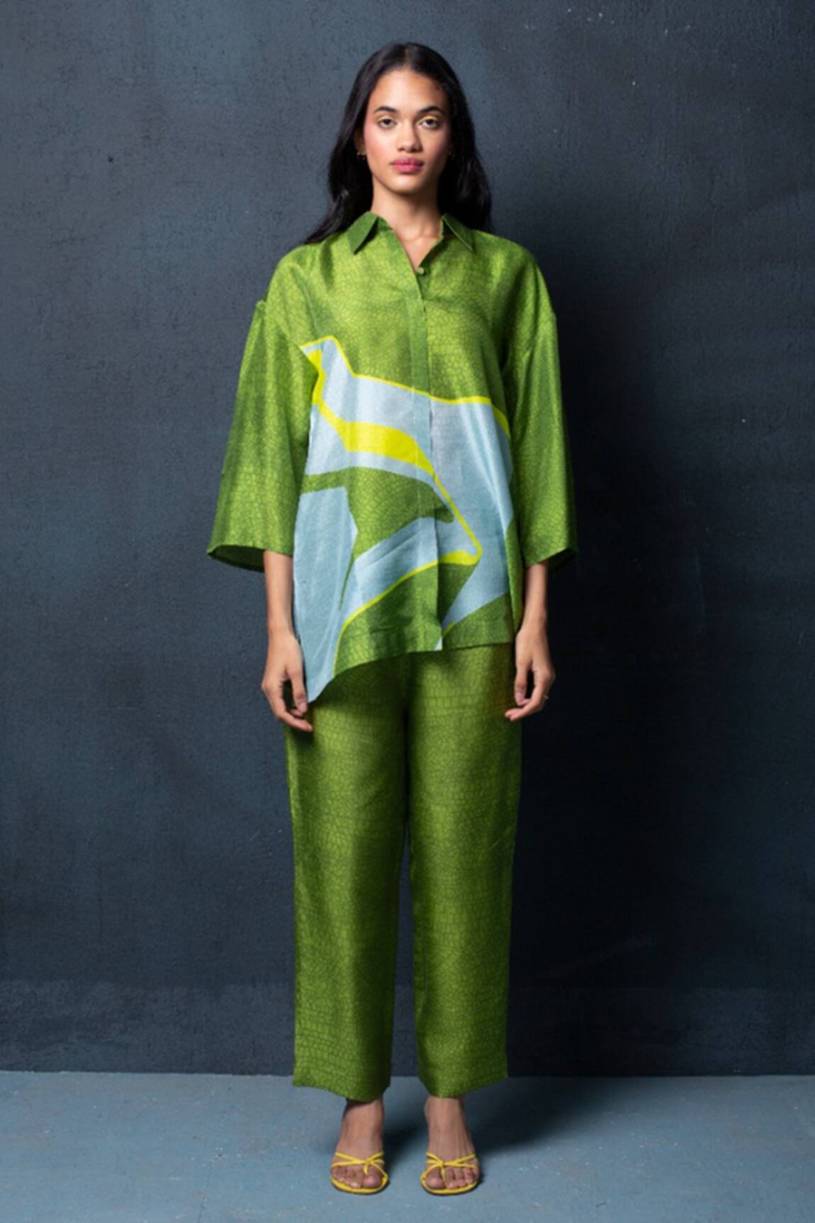 Clos Abstract Print Tunic & Pant Set