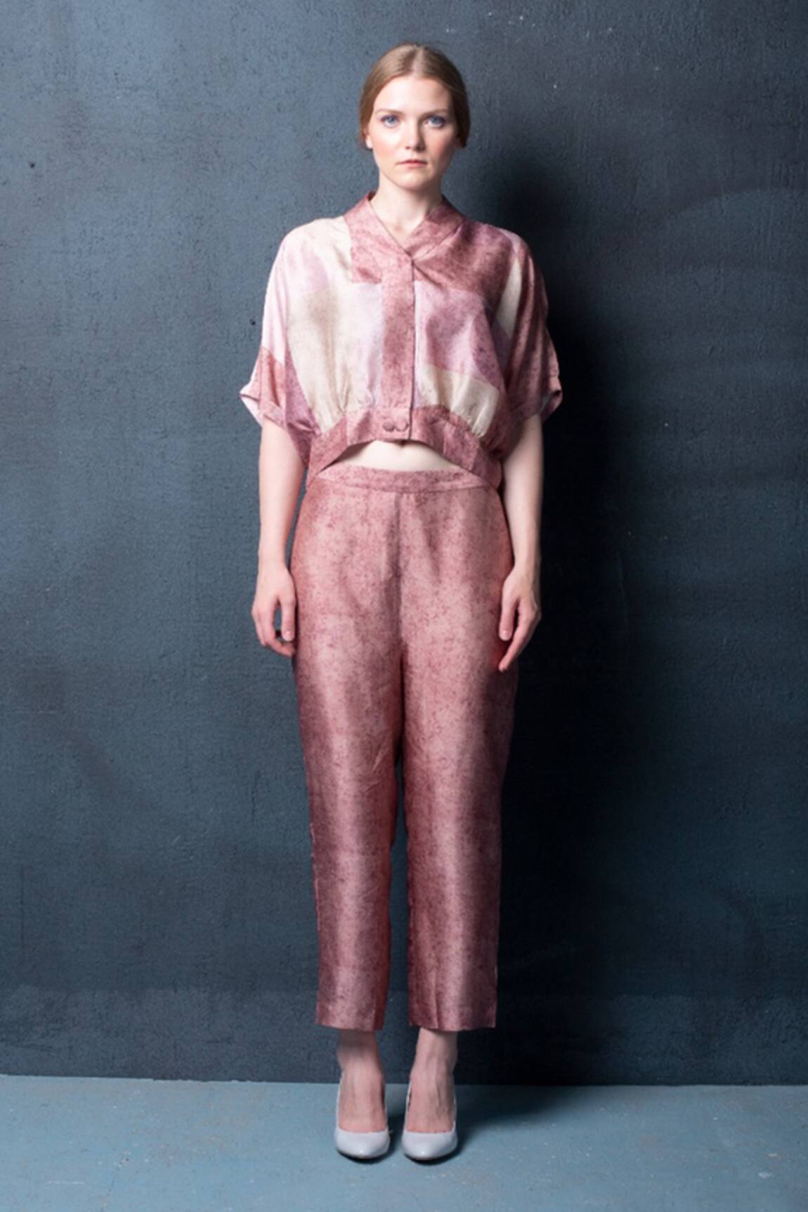 Clos Geometric Abstract Print Top & Pant Set