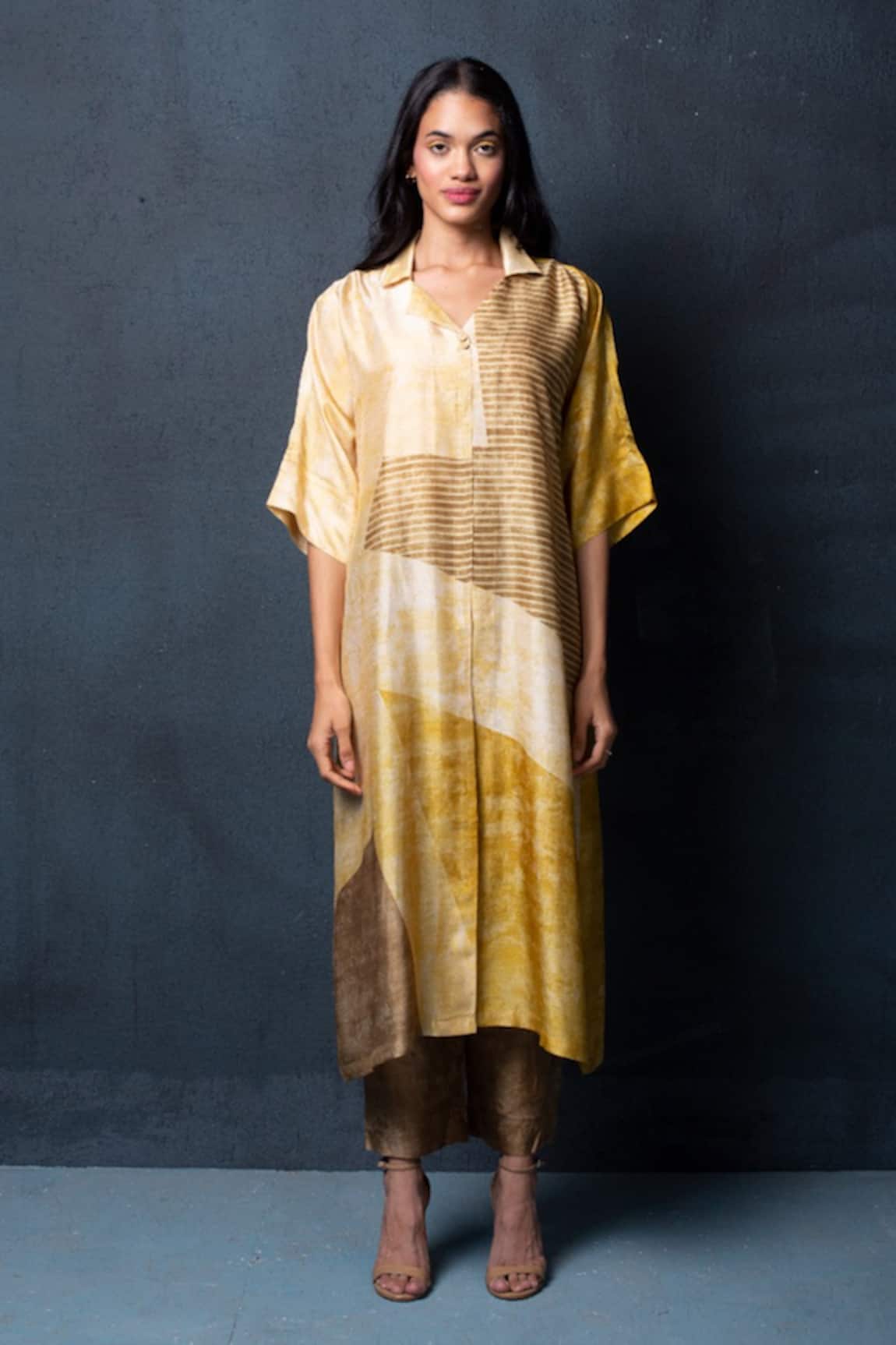 Clos Abstract Print Shirt Tunic & Pant Set