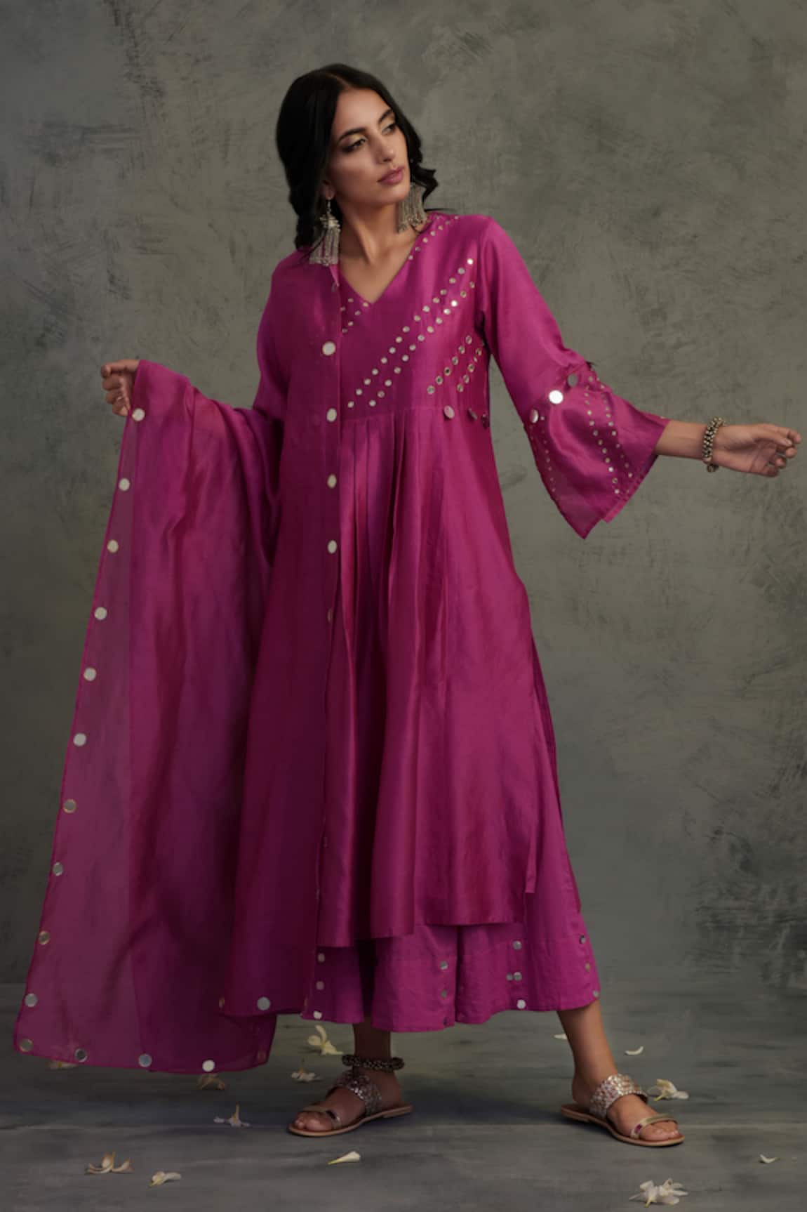 Charkhee Chanderi Pleated Kurta Set 