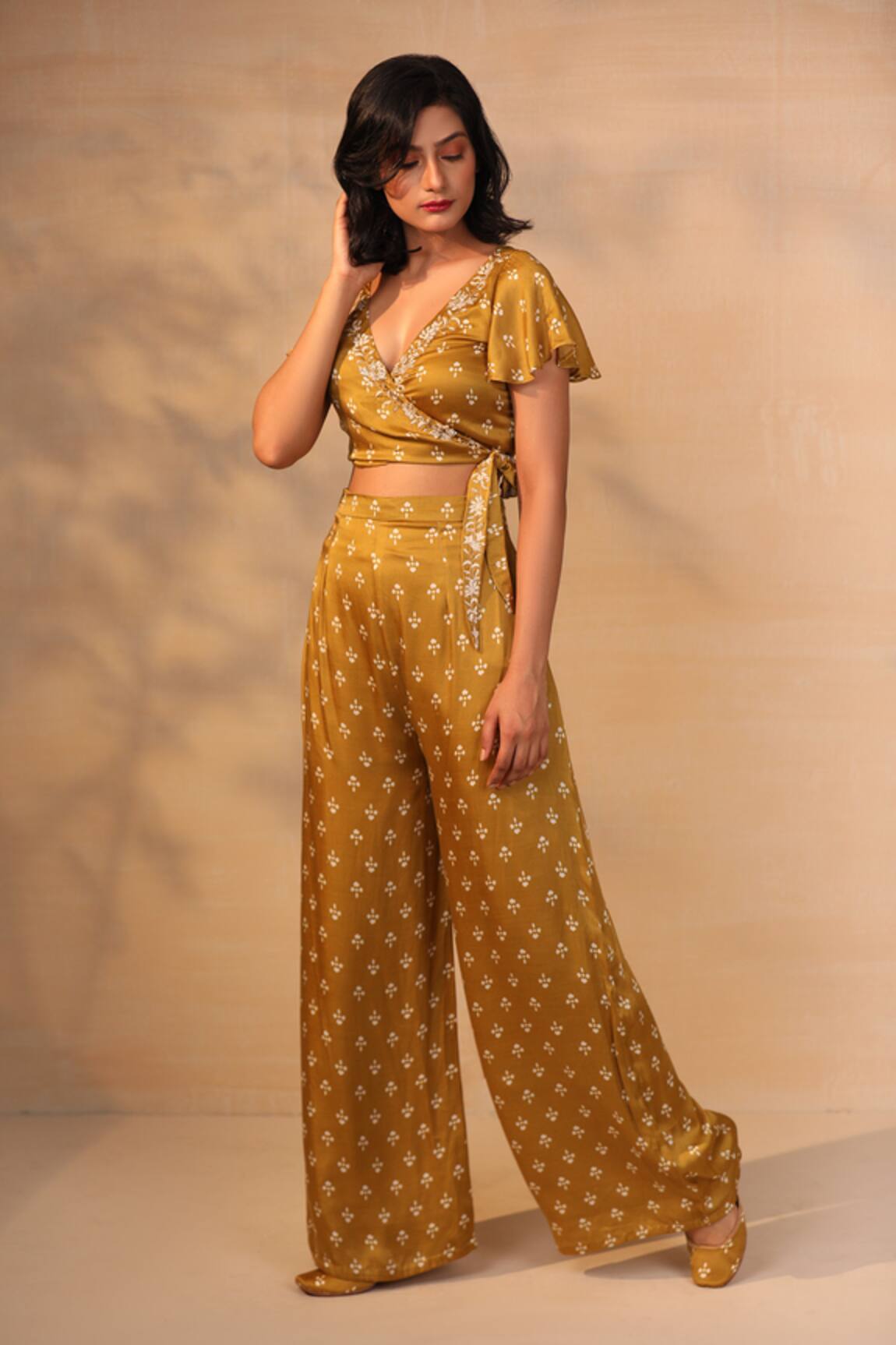 Esha Koul Printed Pant Set 