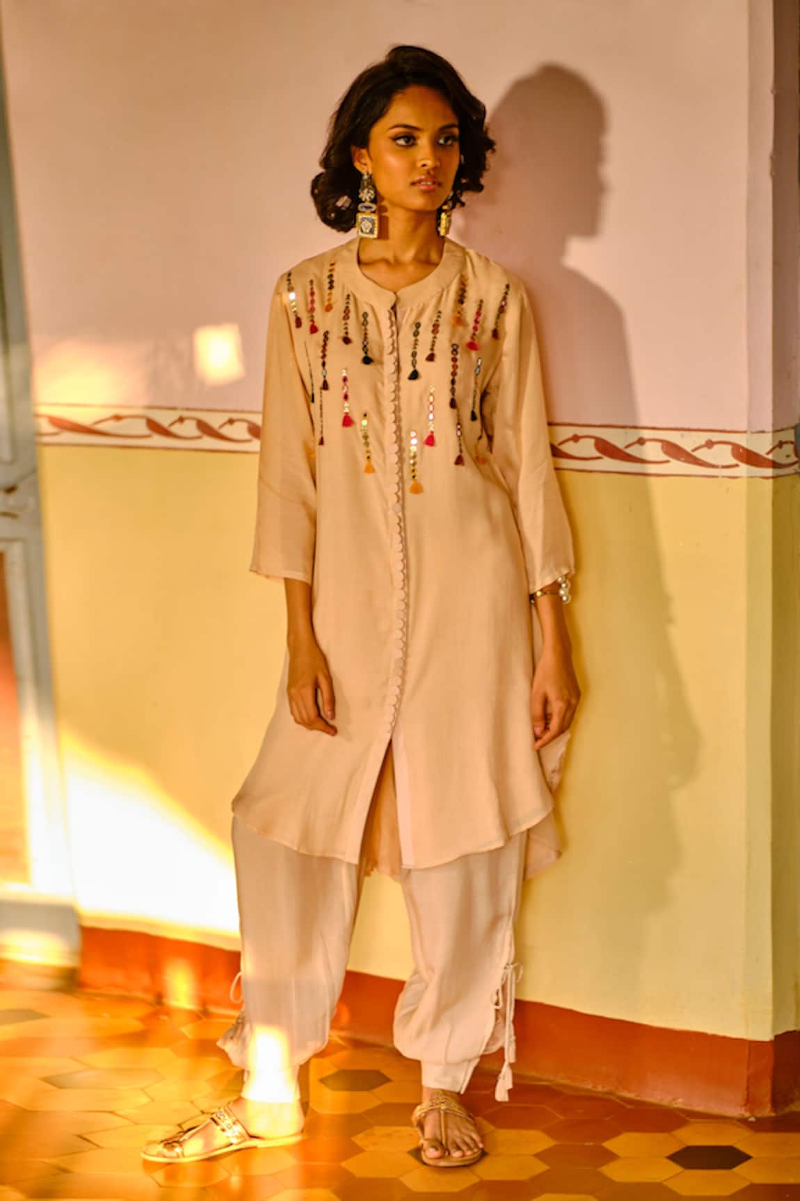Enech Embroidered Kurta & Pant Set 