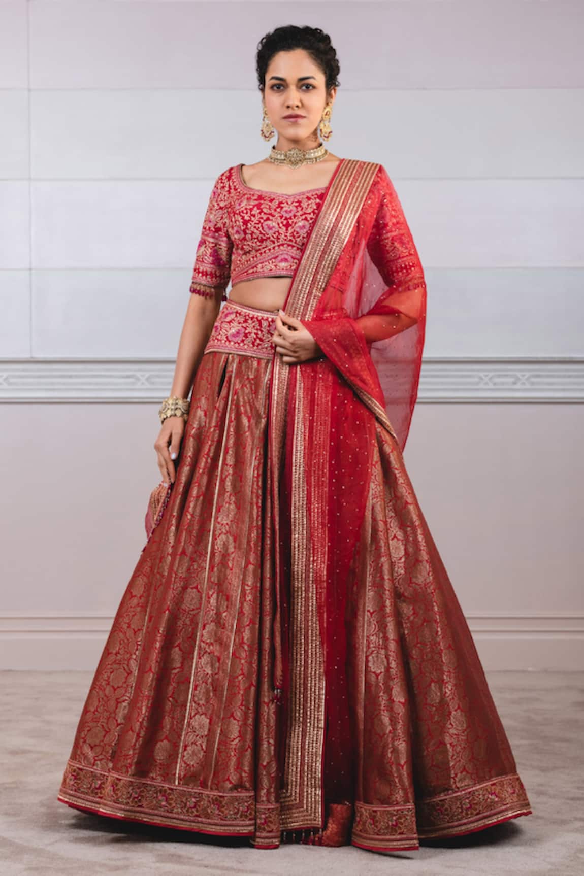 Tarun Tahiliani Embroidered Brocade Bridal Lehenga Set 